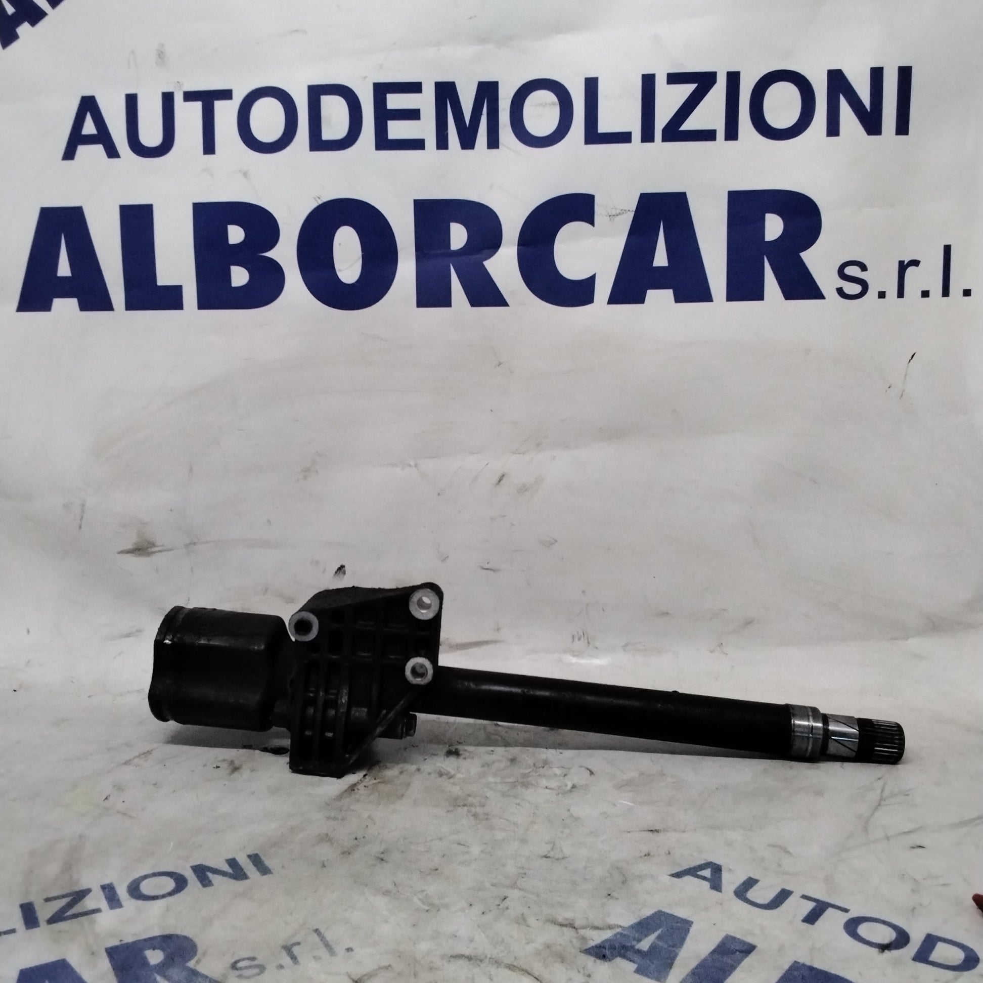 Semiasse + supporto anteriore destro fiat grande punto 1.3 66kw 6m cod 55191492