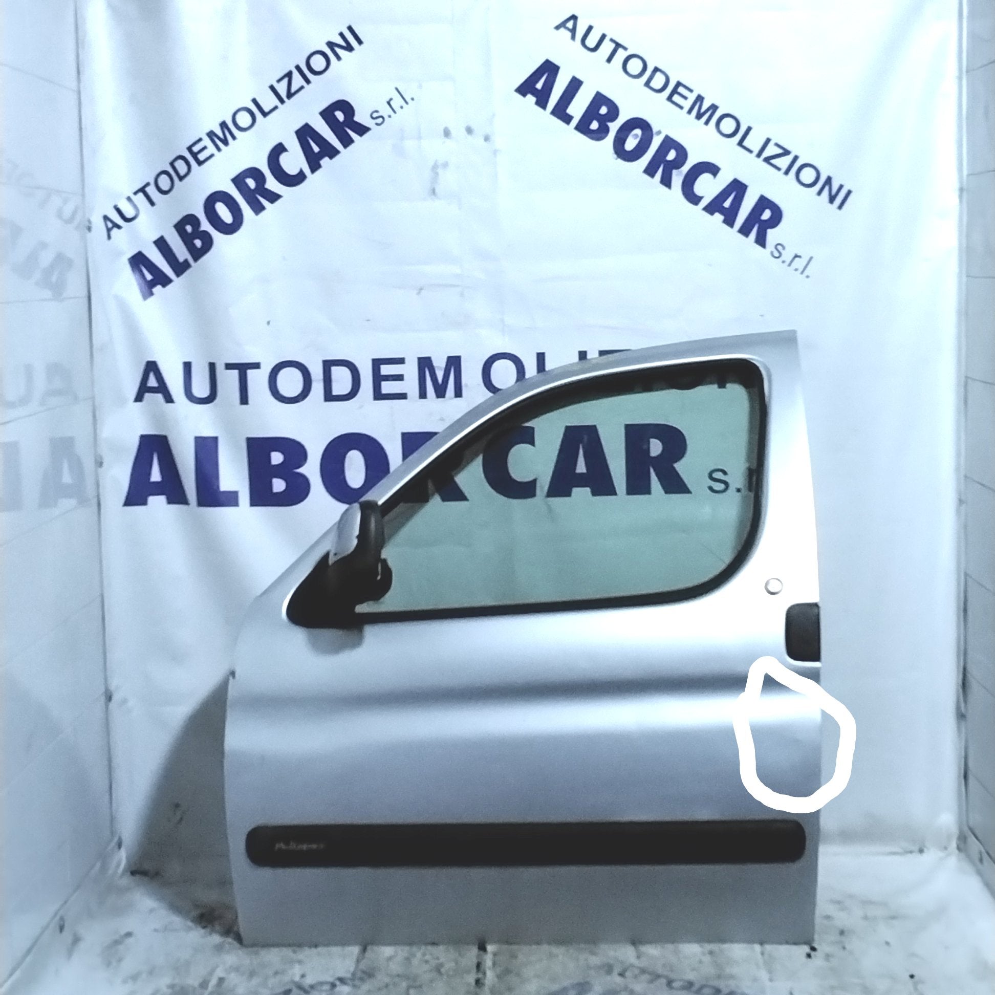 Sportello/porta anteriore sinistro citroen berlingoanno 1998-2008