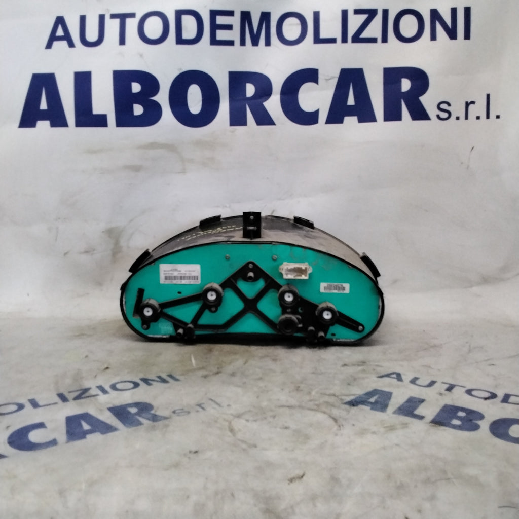 cuadro de instrumentos cuentakilómetros Citroën Berlingo 1.9 HDI de 1998-2008 código 9646433980