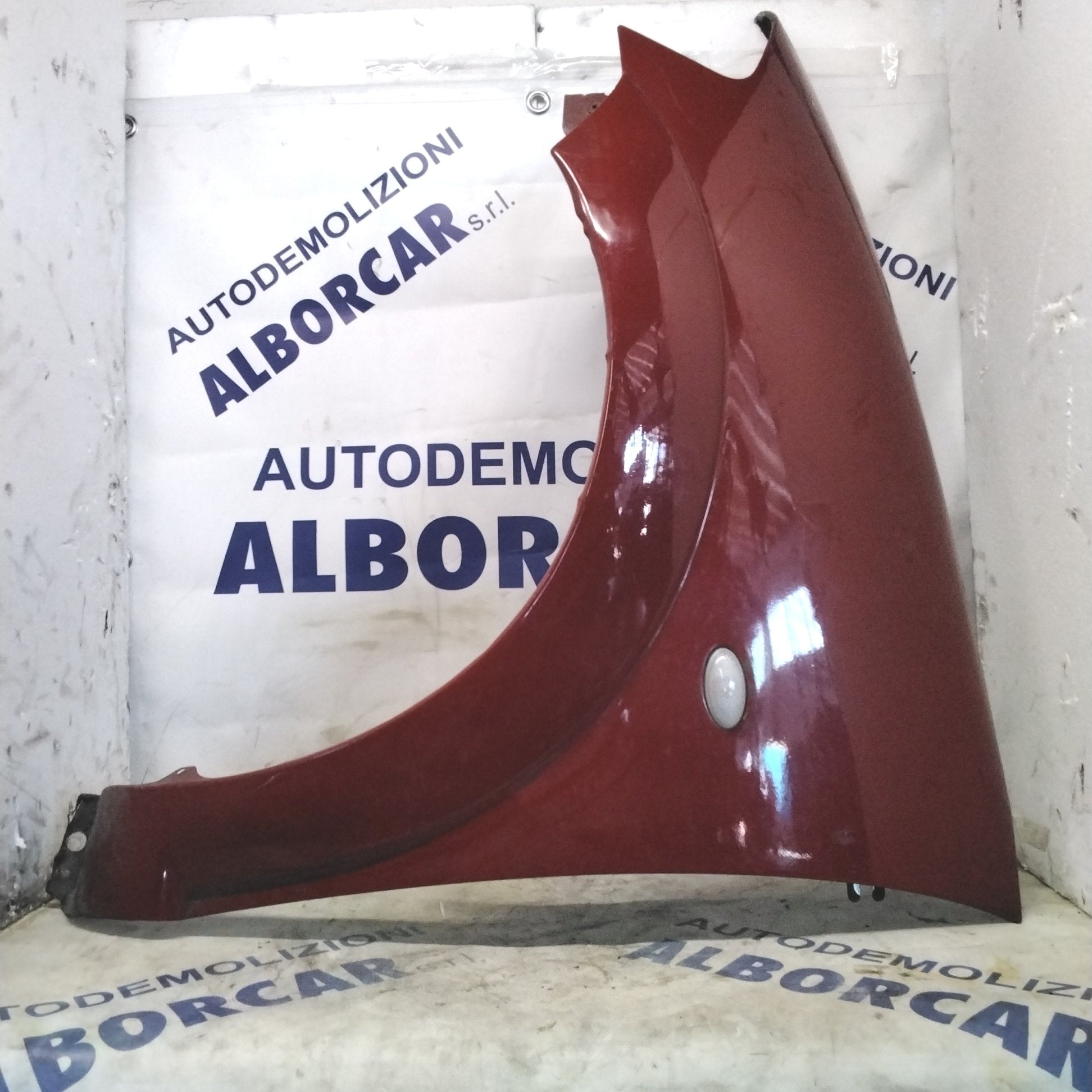 Fender quarter panel Citroen front left C3 1st series