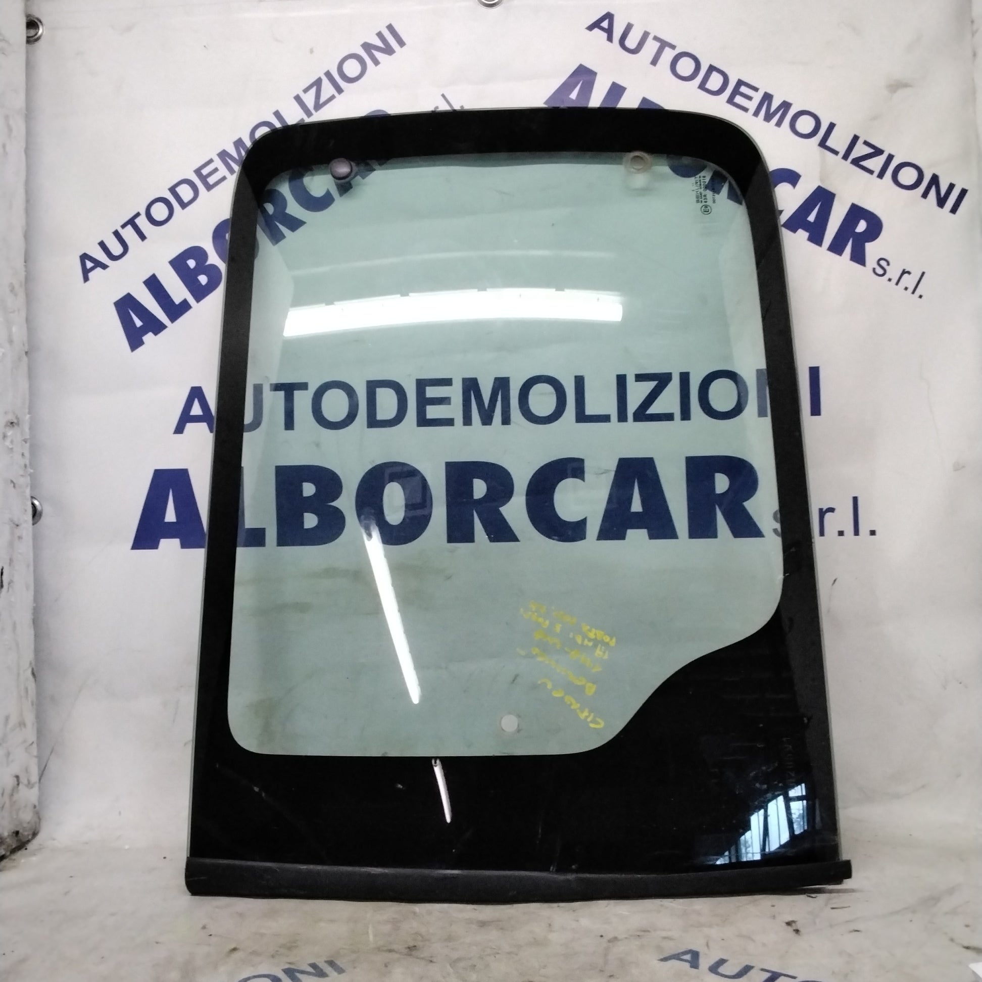 Right rear glass Citroen Berlingo 1.9 HDI 1998-2008