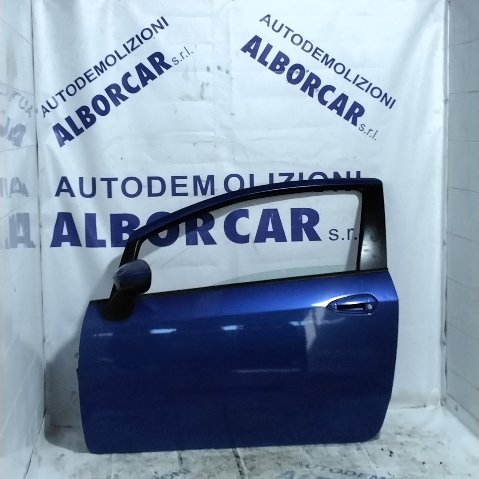 front left door (complete) fiat grande punto 1.3 mjt 90cv year 2005-2006