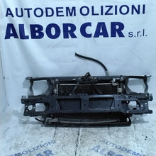 Carica l&#39;immagine nel visualizzatore di Gallery, calandra (completa) volkswagen golf 3^serie diesel anno 1996 al 1999
