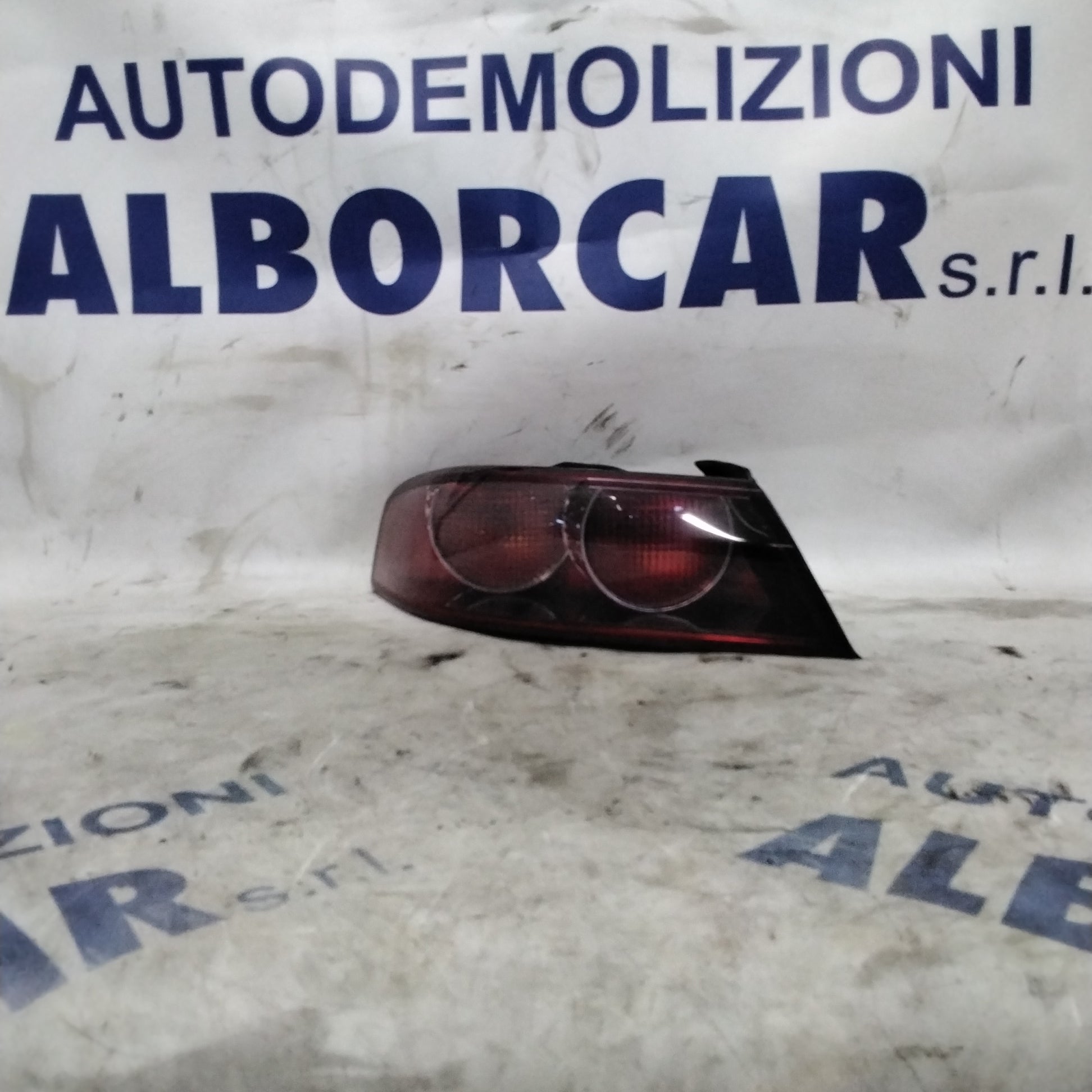 Piloto trasero izquierdo, stop, Alfa Romeo 159 1.9 JTD berlina de 2005-2012 código 60691365