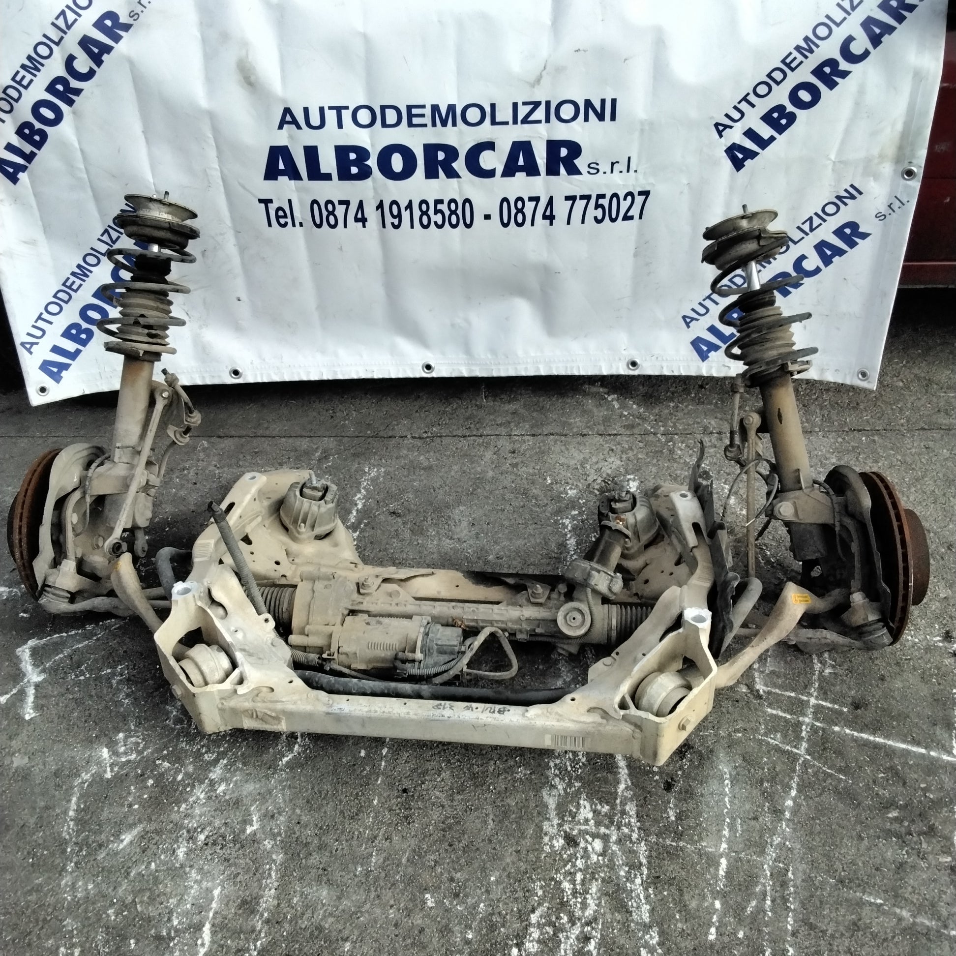 ponte assale anteriore (COMPLETO) di ammortizzatori e dischi freni  BMW 316 anno 2005-2006