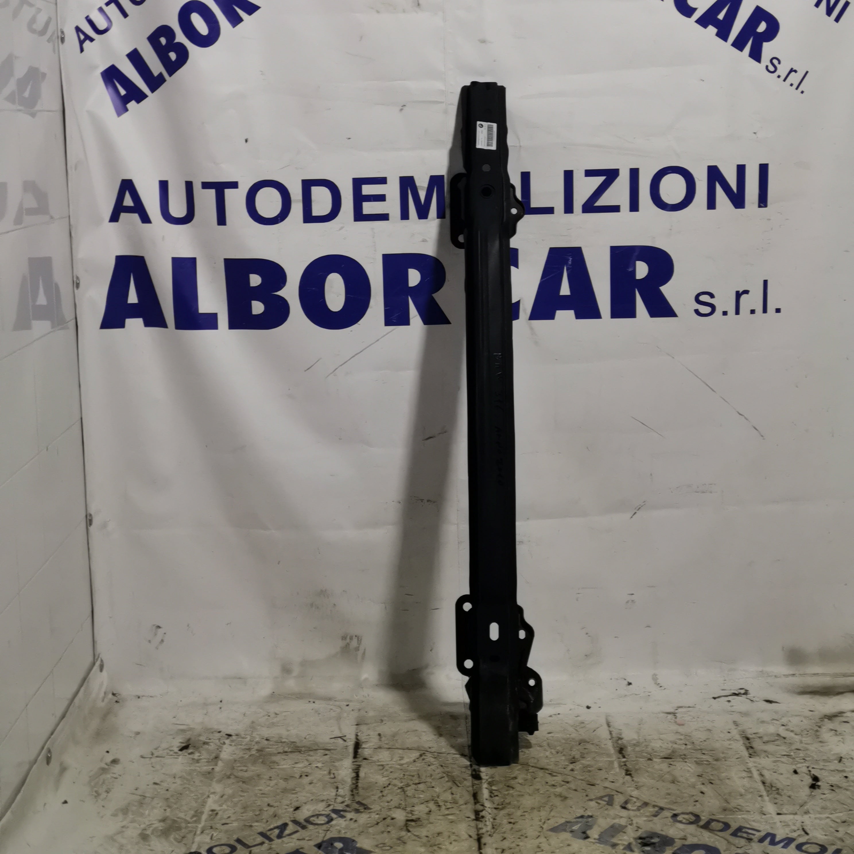 supporto calandra BMW 316 anno 2010