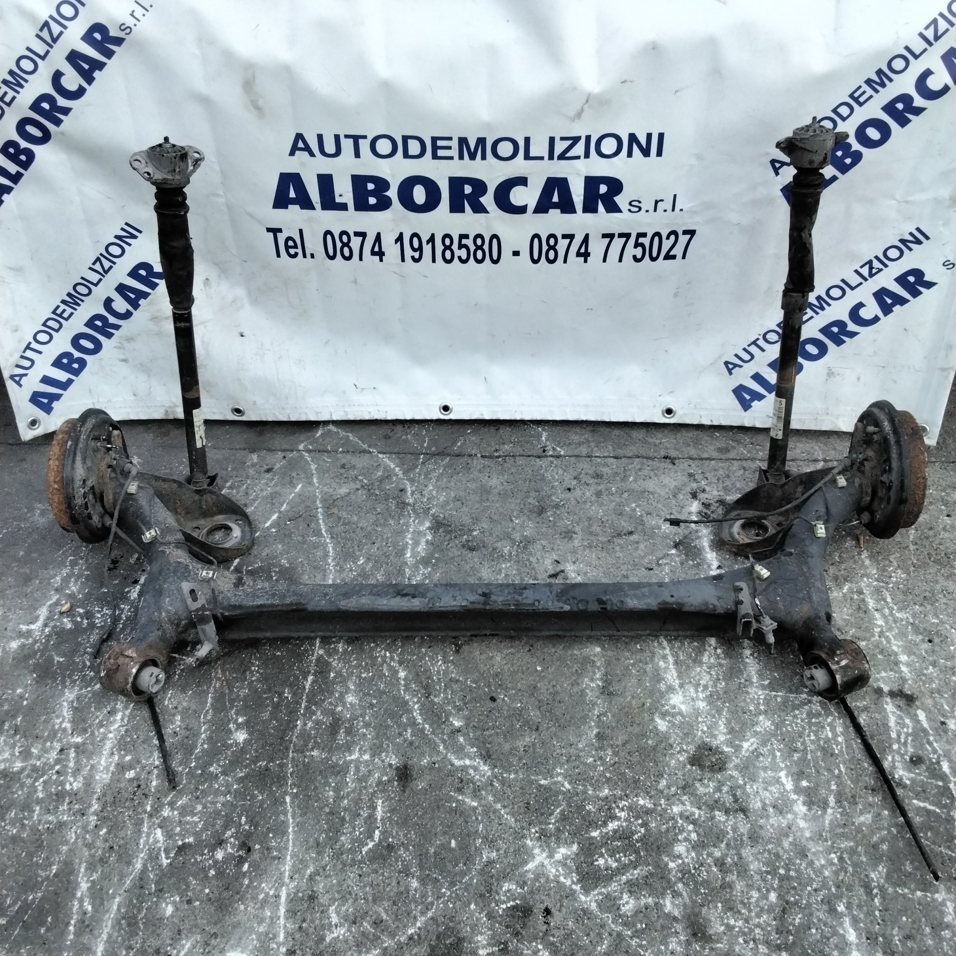 Puente trasero Seat Ibiza gasolina 2009