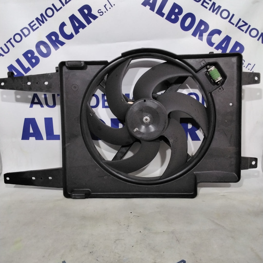 Ventola raffreddamento alfa romeo 166  2.0 t spark anno 1999 codice:8240143