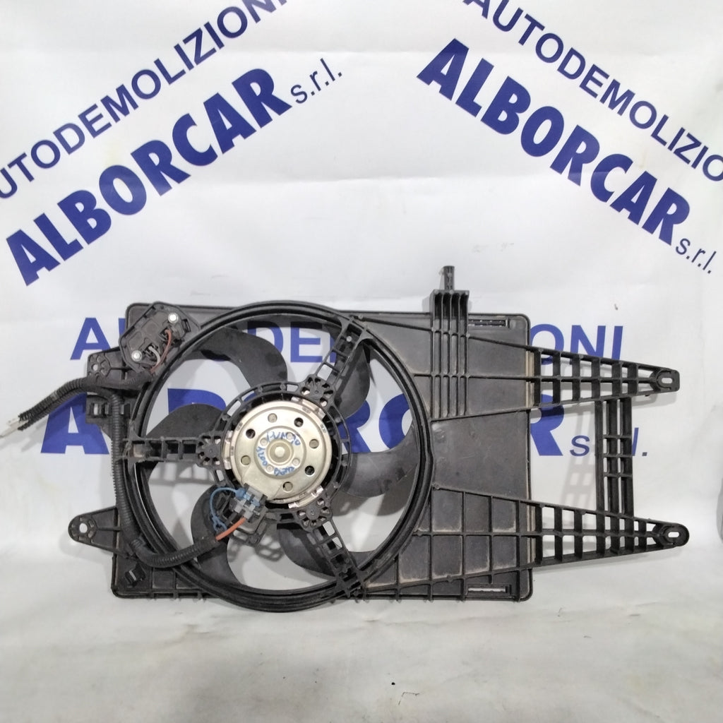 Ventola raffreddamento fiat punto 1.2 benzina anno 1999/2003 codice:823700600