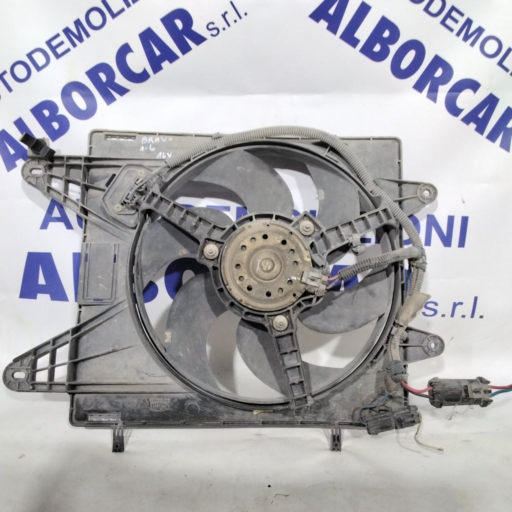Ventola raffreddamento fiat brava 1.6 benzina 16V anno 1999 codice:815400200