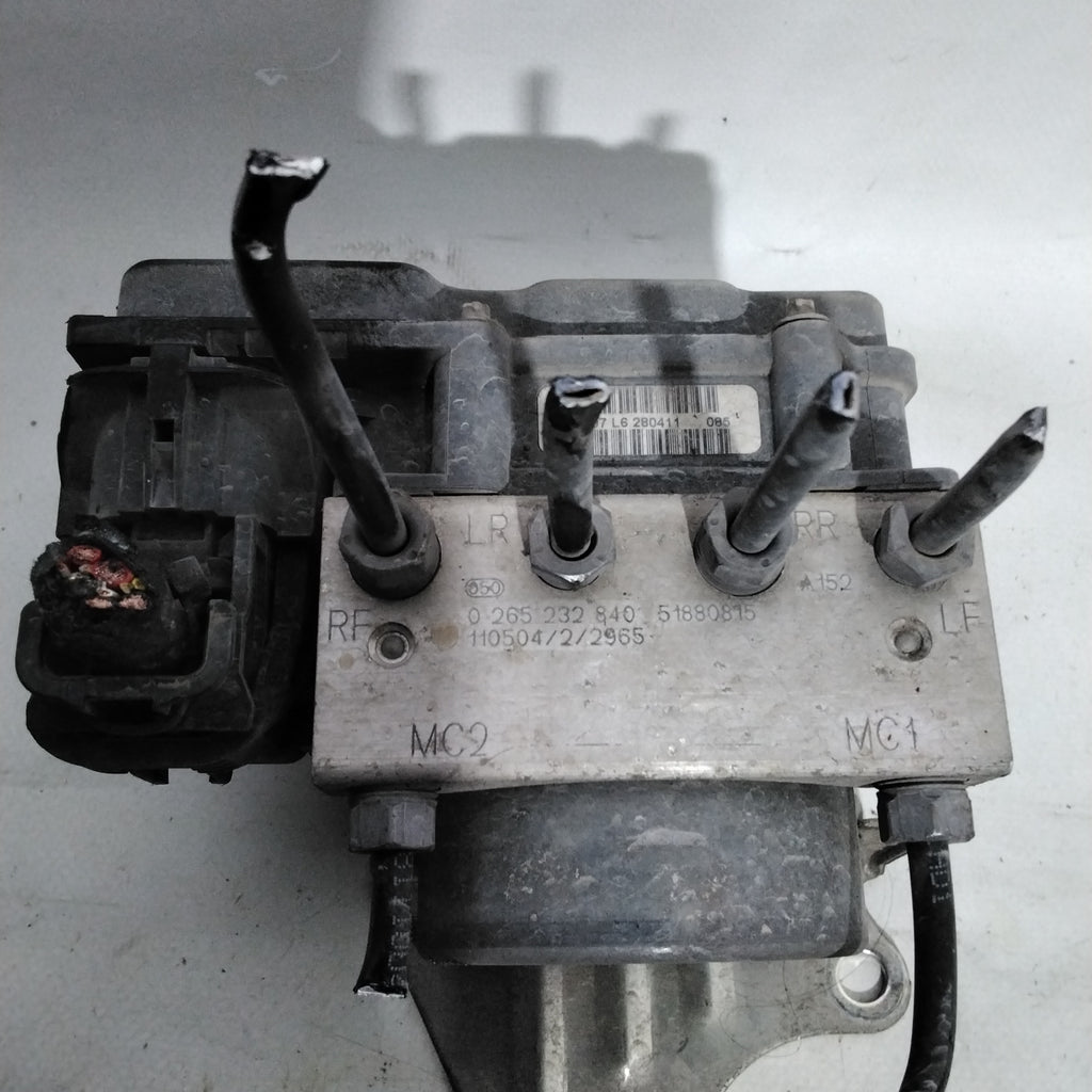 ABS pump control unit Fiat 500 1.2 petrol year 2007 code 52009431/0265232840(sfA3p6)