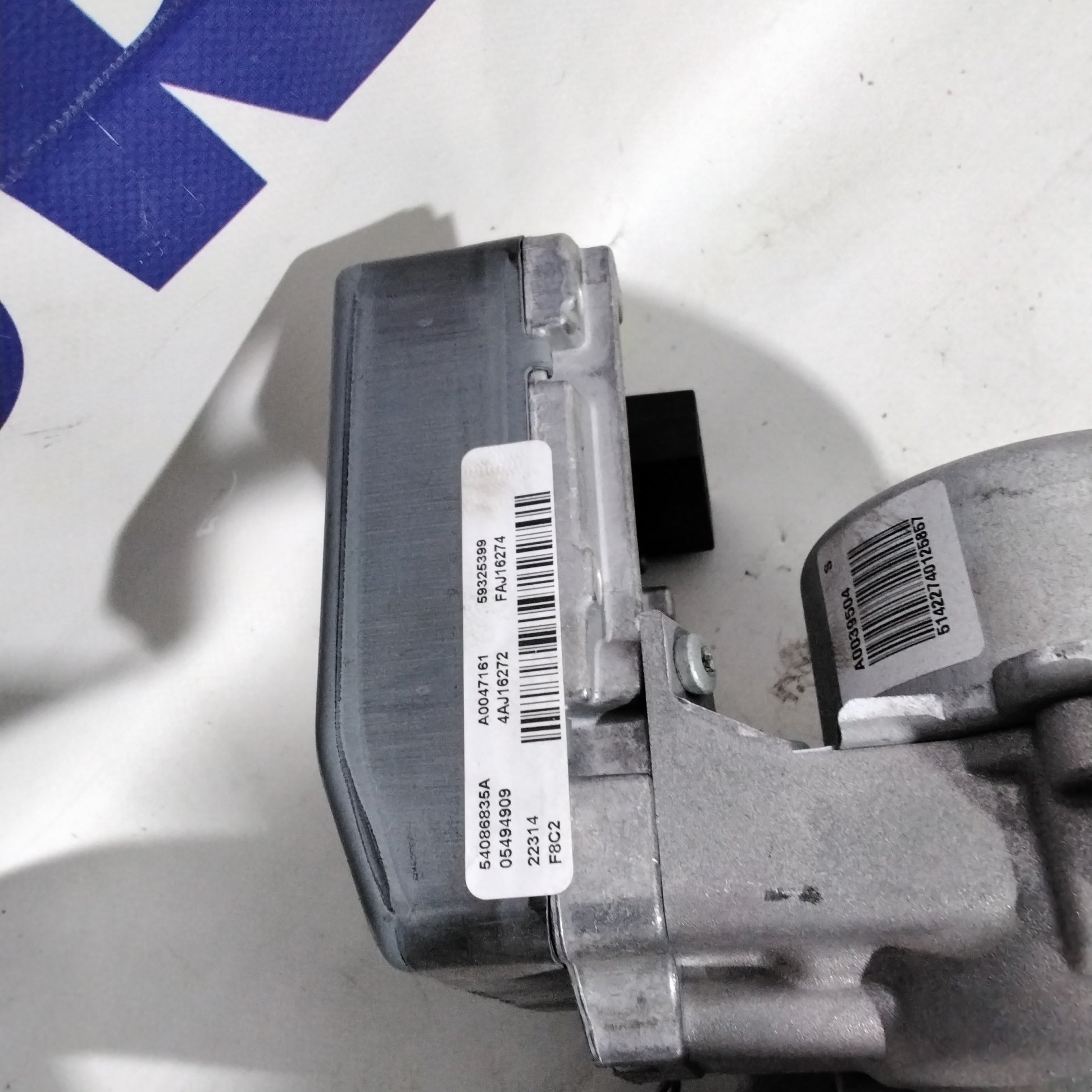 Piantone sterzo/colonna ford fiesta 1.4 anno 2014 codice:54086835a