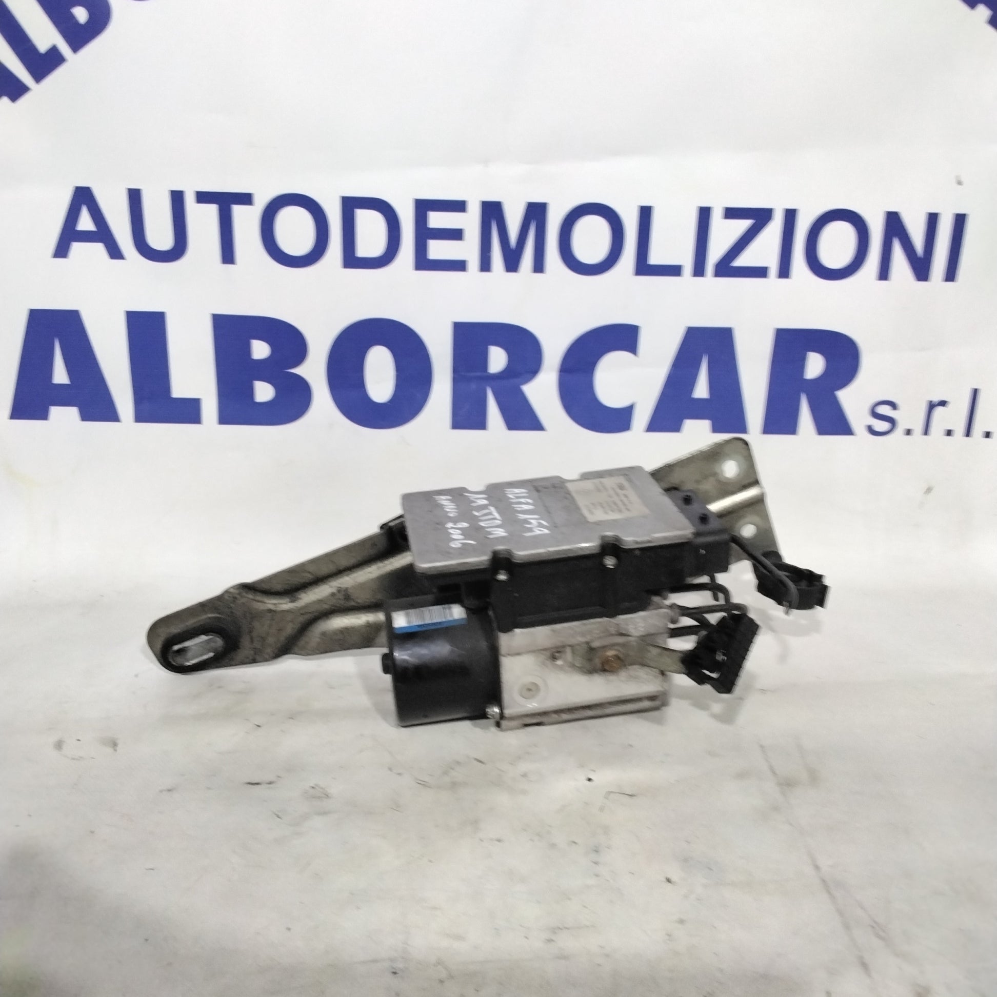 Pompa centralina Abs alfa romeo 159  1.9 jtdm anno 2006 codice :54084738/51781780/sn4422981/15314002(sfA3p6)