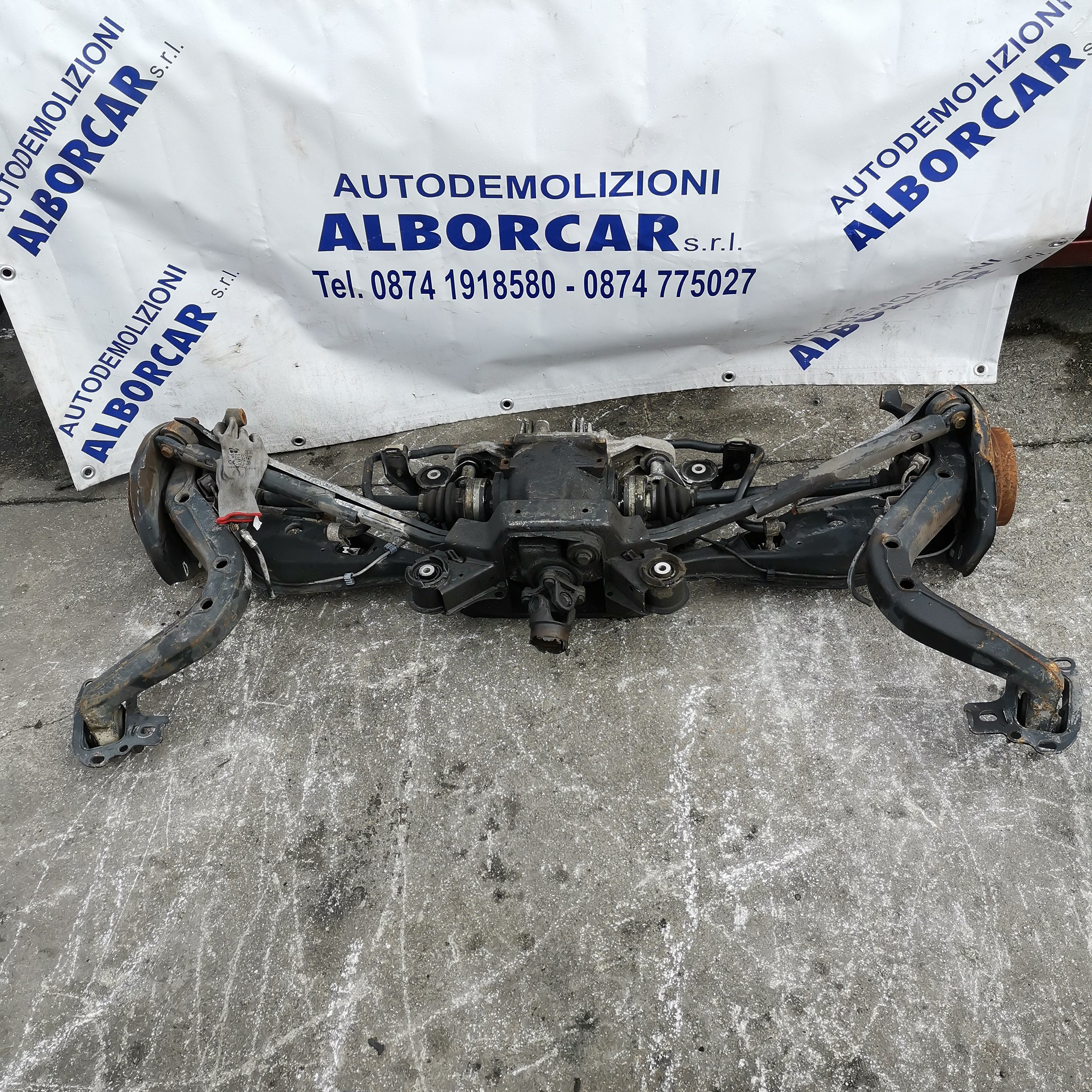 puente trasero BMW serie 3 año 1998/2001