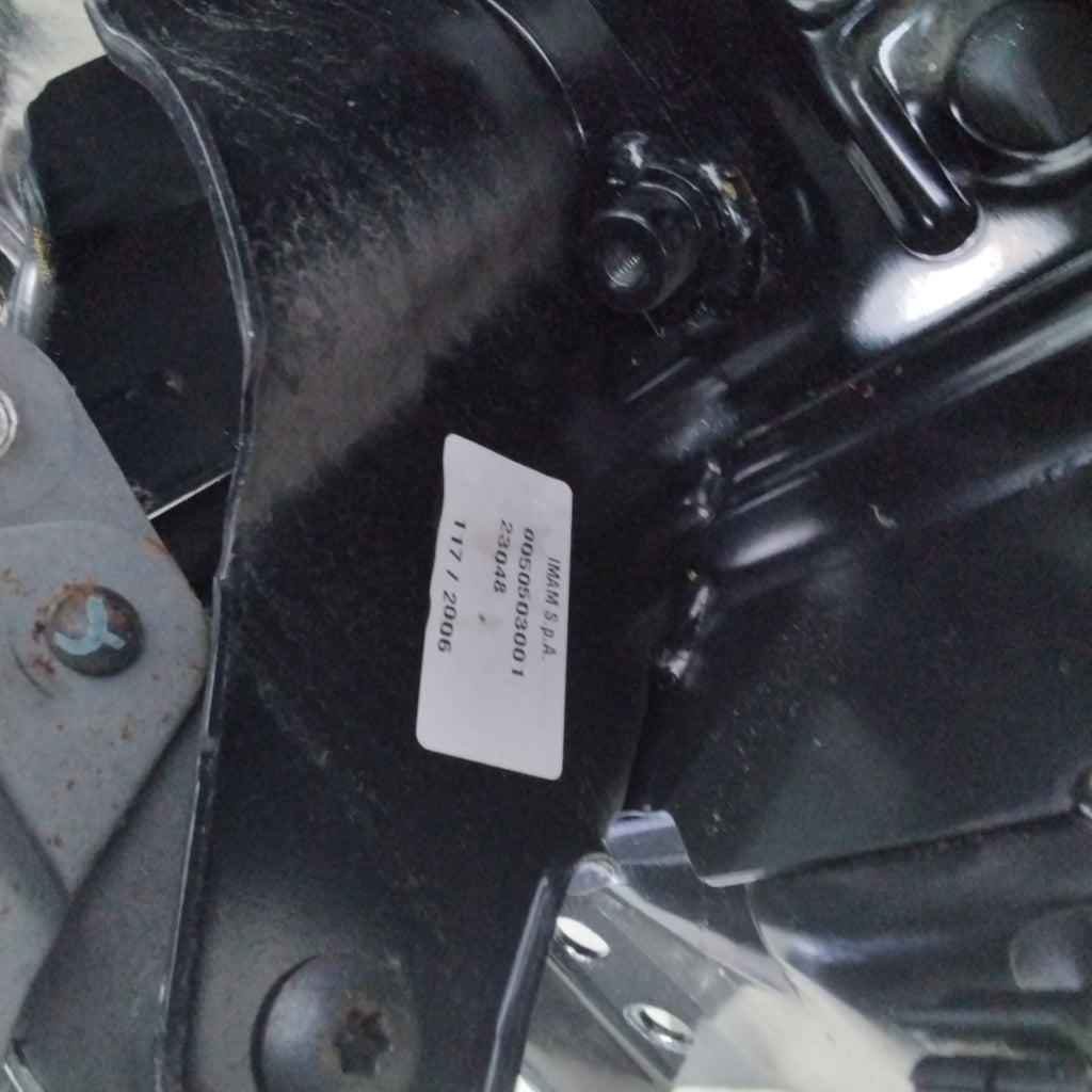 pedalera completa ALFA ROMEO 159 Berlina 1.9 jtdm año 2005 código:0050503001