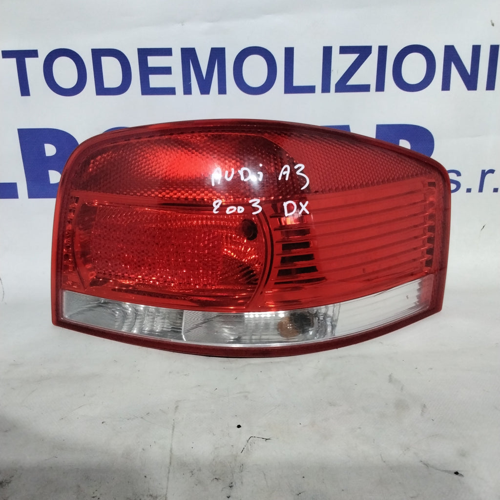 fanale stop destro audi a3  anno 2003