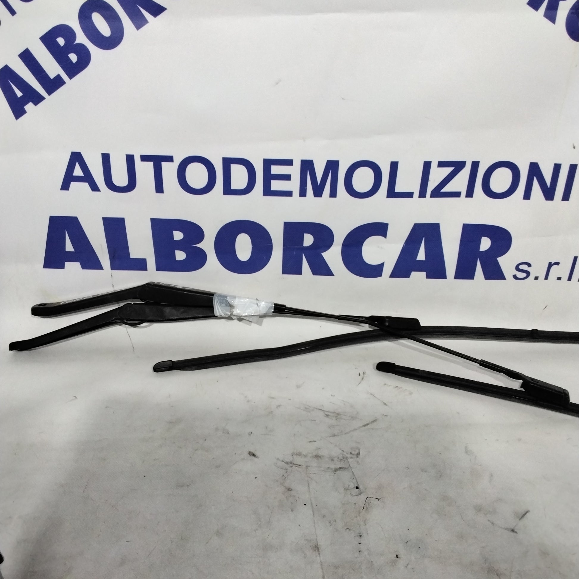 Bracci/spazzola Tergicristallo ford fiesta anno 2010 cidice:8A6117526