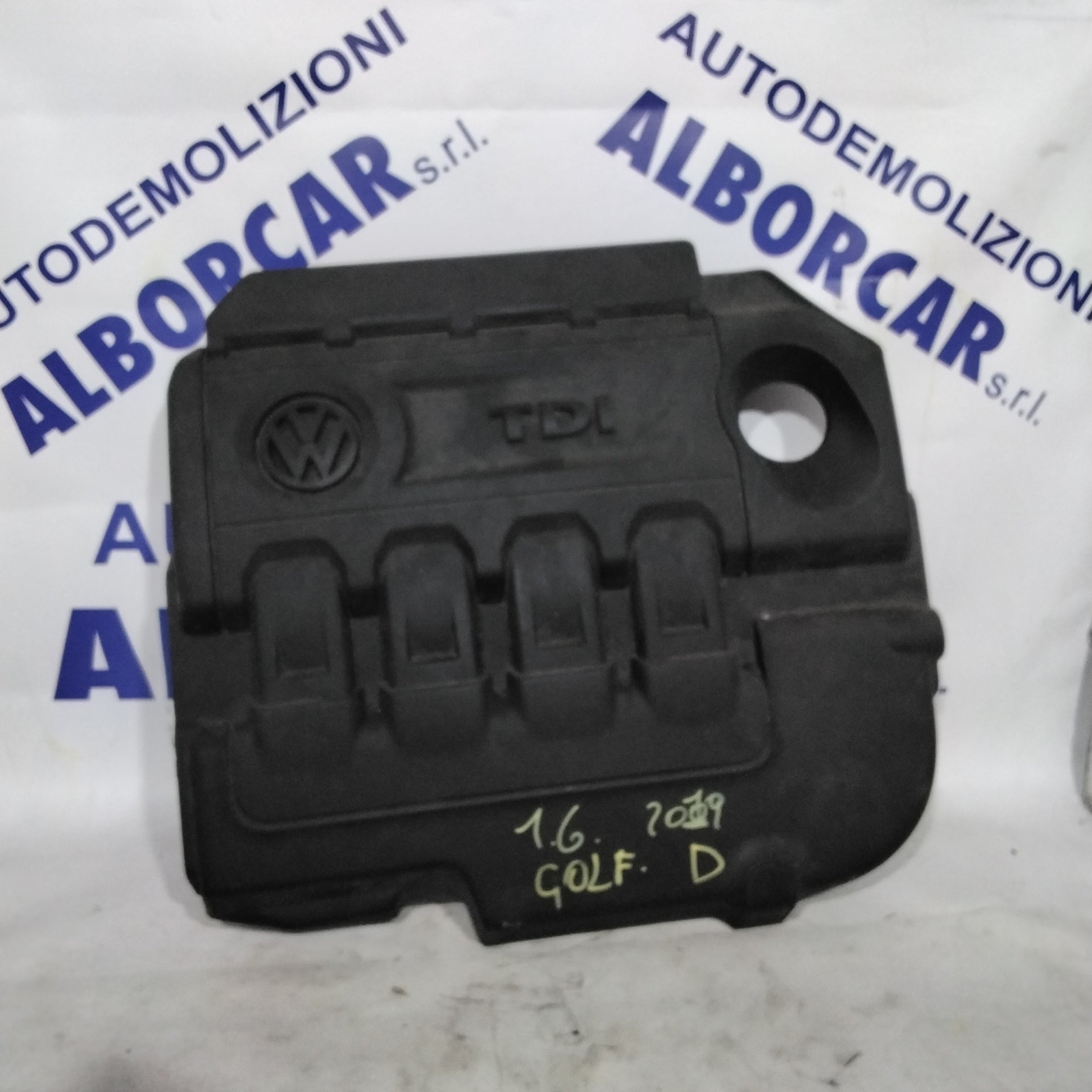 Copri motore volkswagen golf 7 1.6 diesel anno 2017
