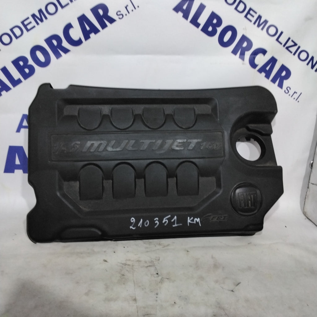 Cubierta de motor Fiat Doblò 1.6 Multijet año 2012