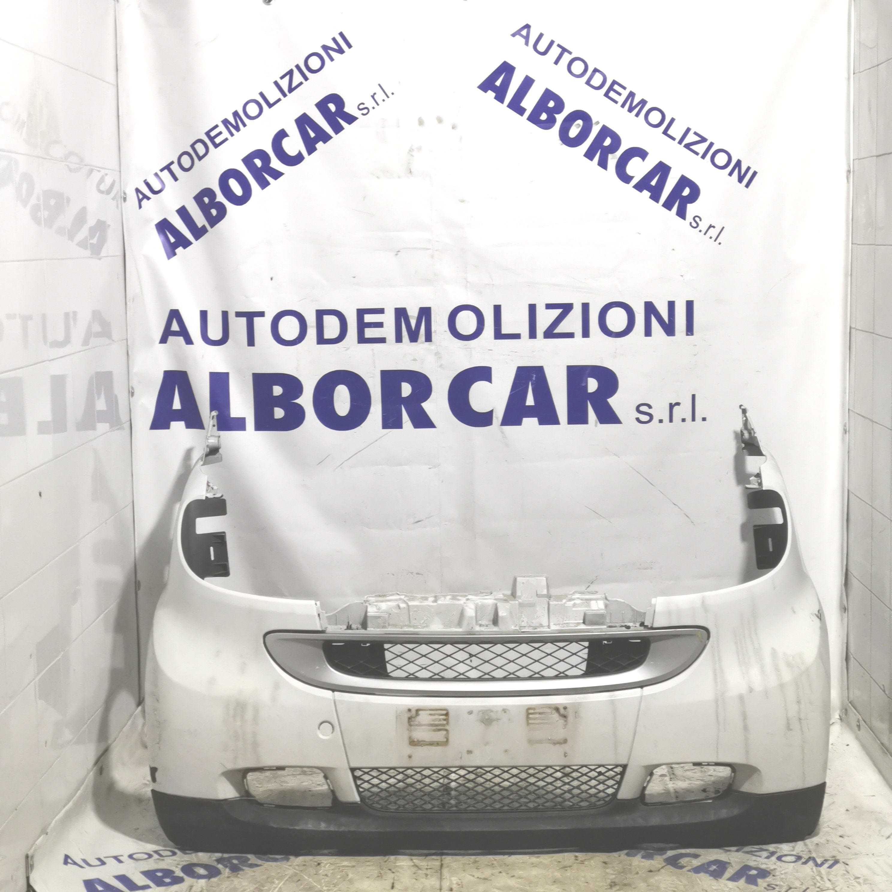 paraurti anteriore con fianchetti smart fortwo 453 1.0 benzina anno 2007