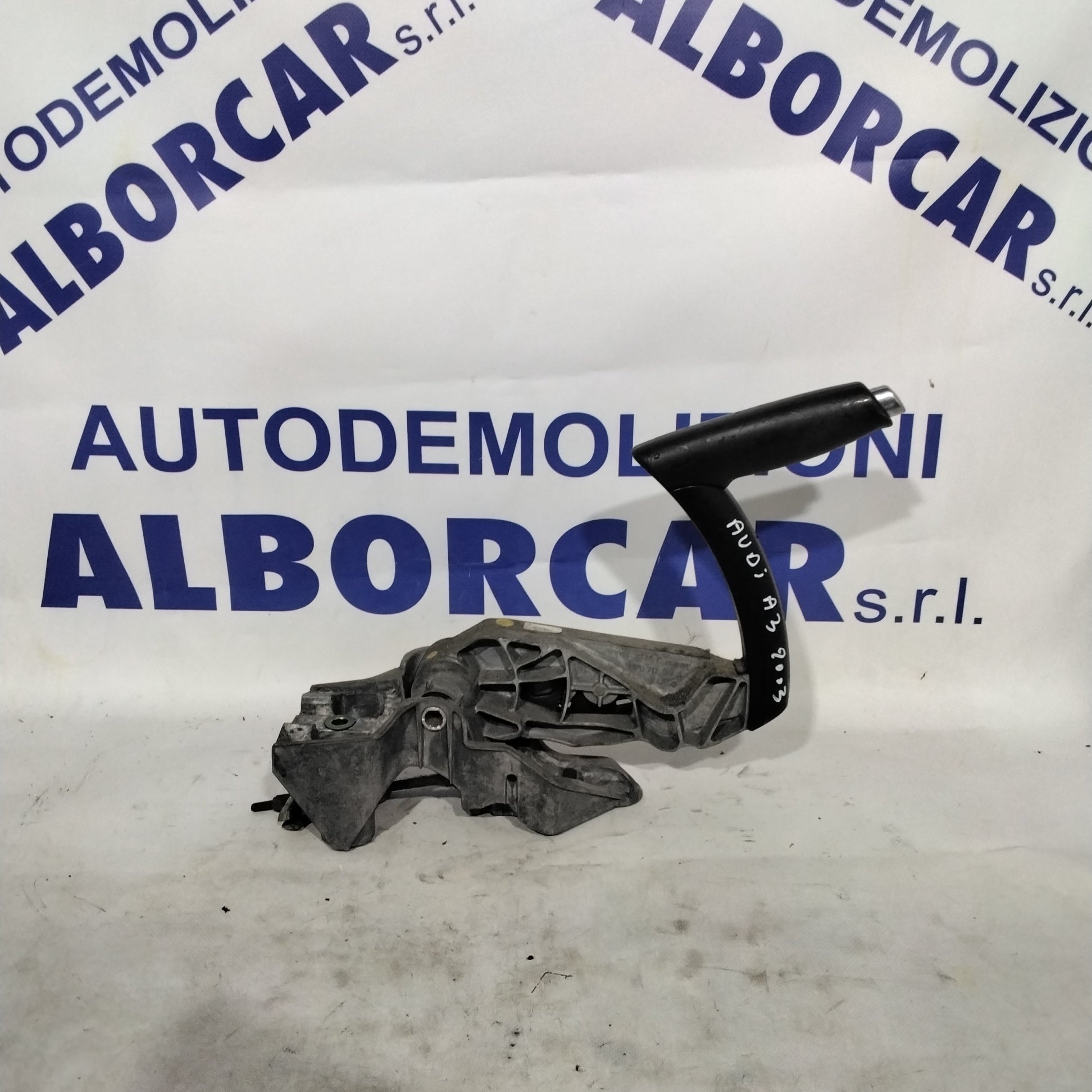 Freno de mano Audi A3 año 2003