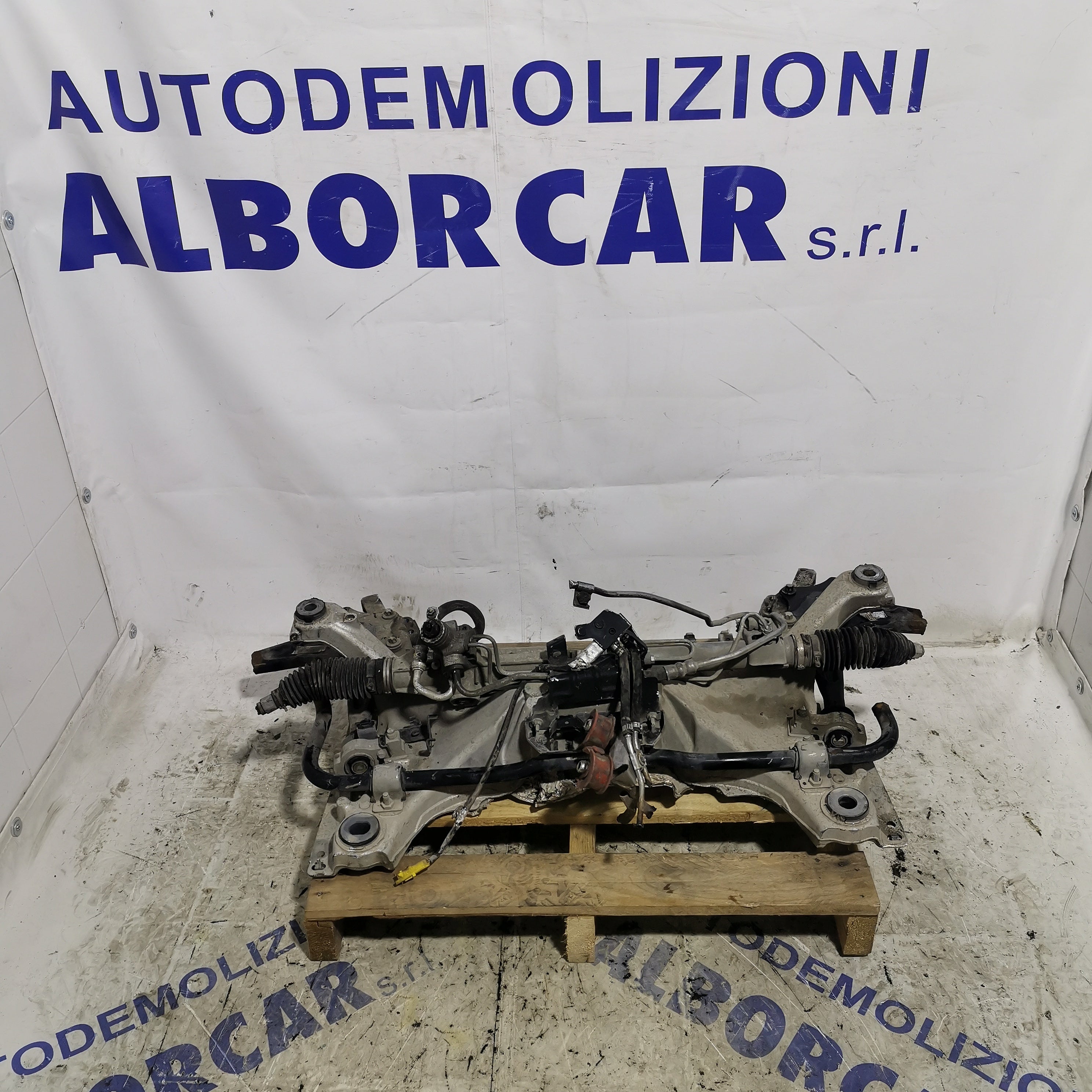 Culla motore assale anteriore citroen C5,SW,2.0, D 6marce anno 2008 codice 9683554810 con scatola sterzo