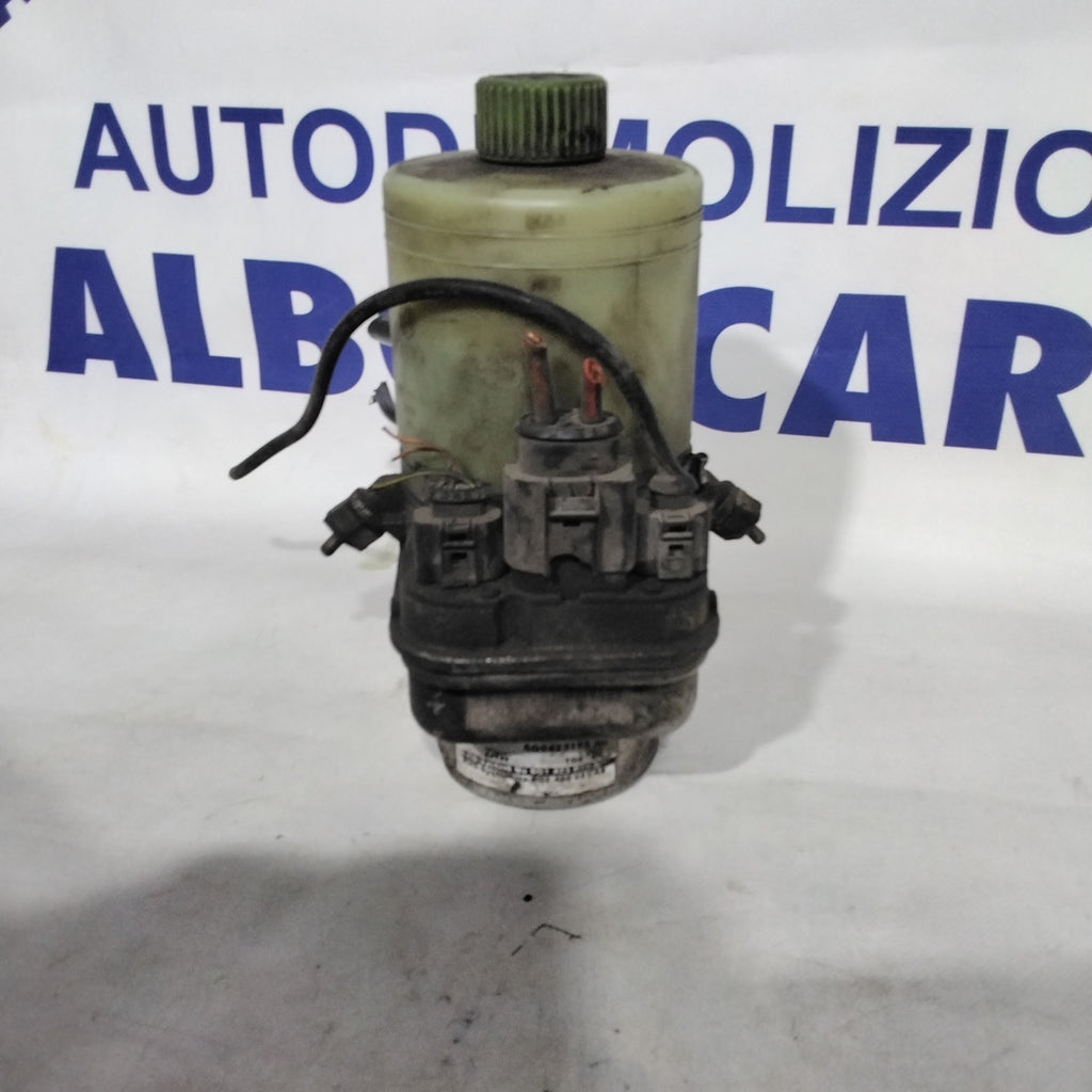 Power steering pump Volkswagen Polo 4 series 1.9 tdi year 2005 code: 6Q0423156