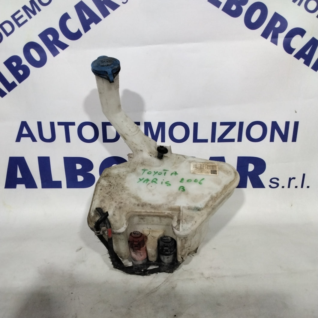 Vaschetta dell'acqua tergicristallo toyota yaris benzina anno 2006