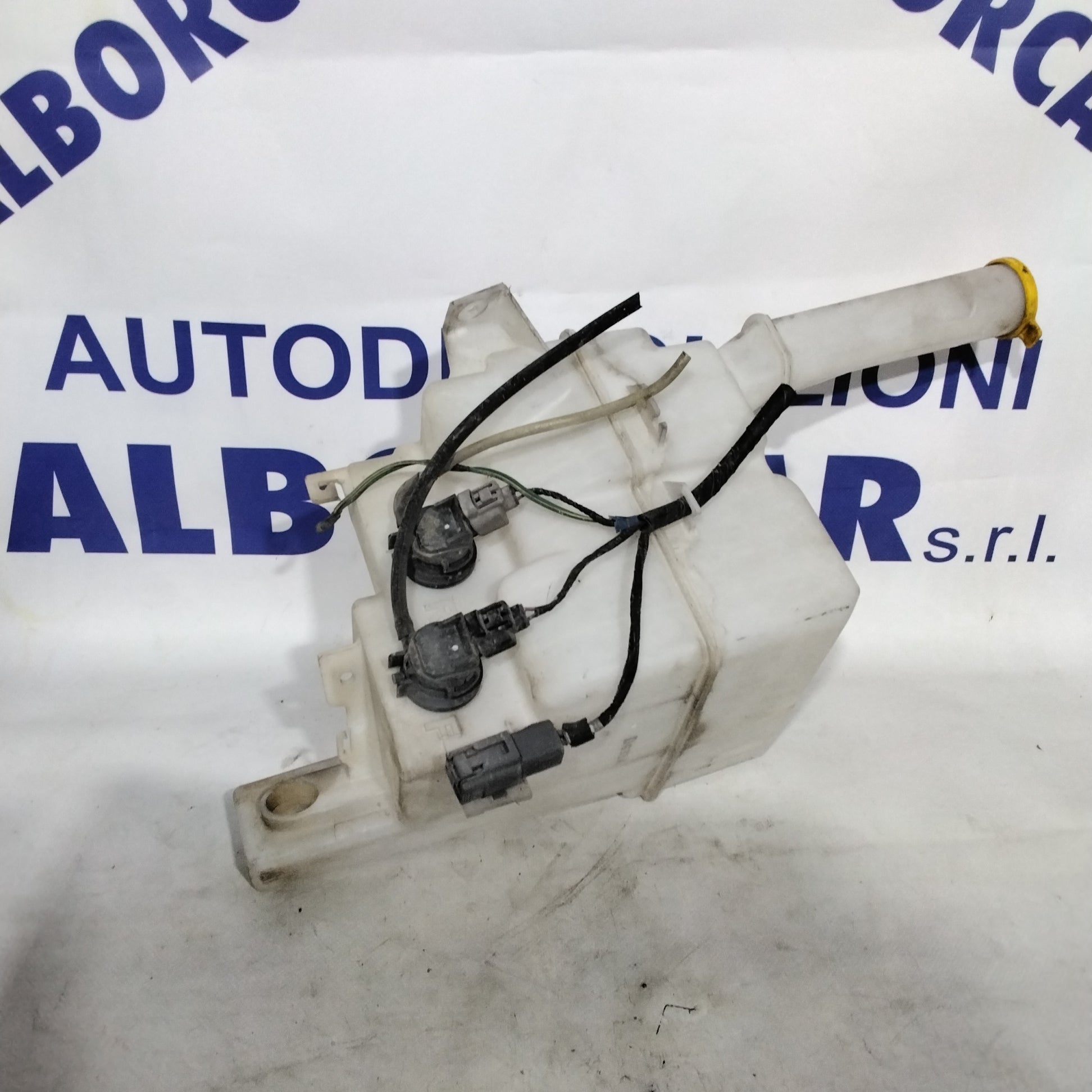 Vaschetta dell'acqua tergicristallo mazda 6 anno 2006 codice:GP9A67480