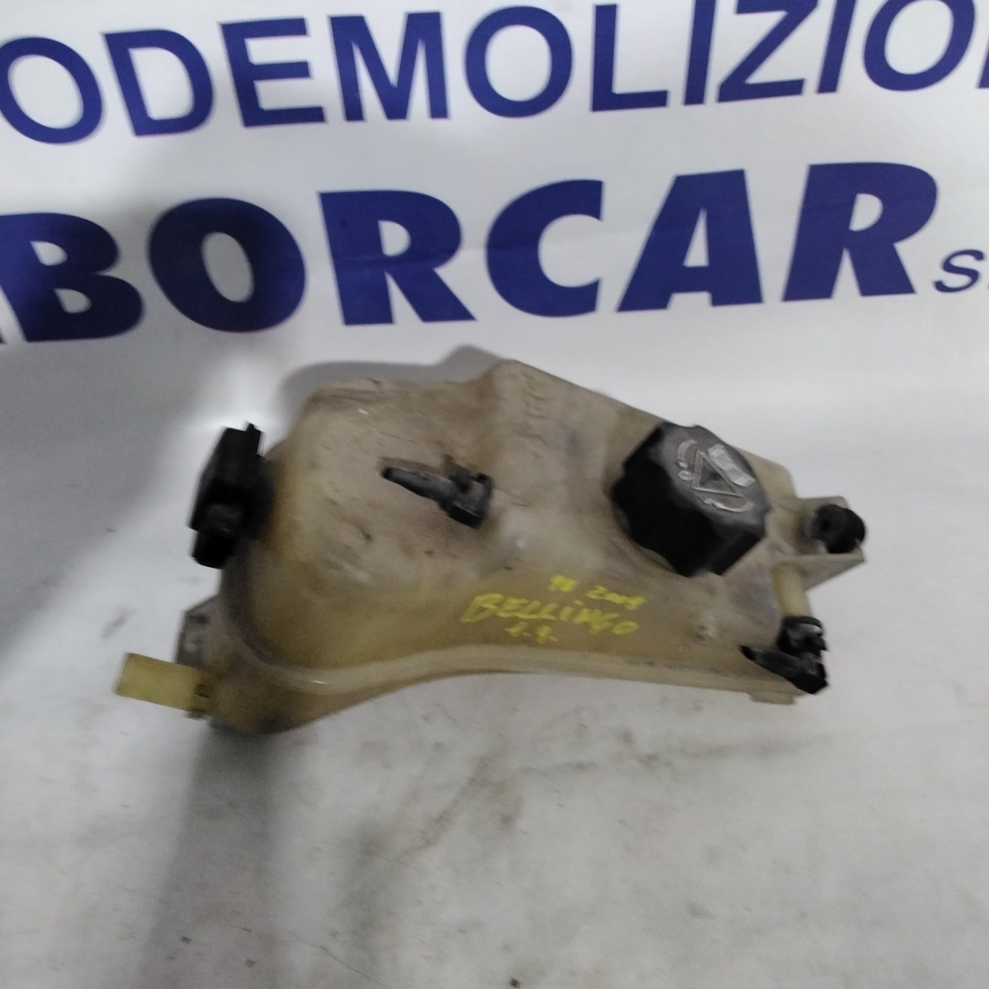 Vaschetta dell'acqua raffreddamento radiatore  Citroen berlingo 1.9 diesel anno 1998/2002