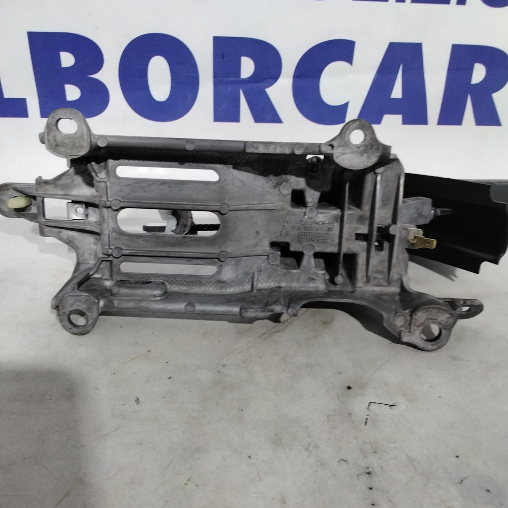 Frena mano smart fortwo anno 2017 codice:1238050J