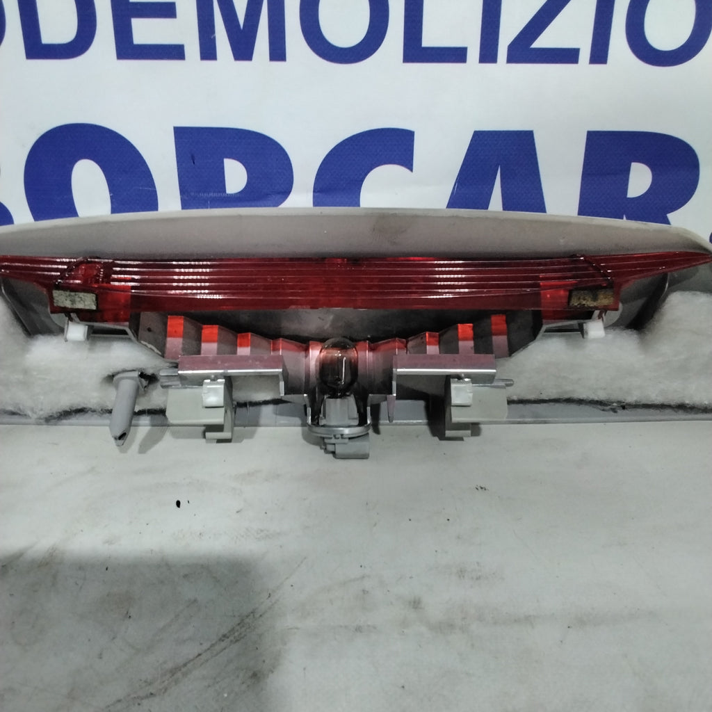Third brake light Mazda 6 year 2006 code:28661979