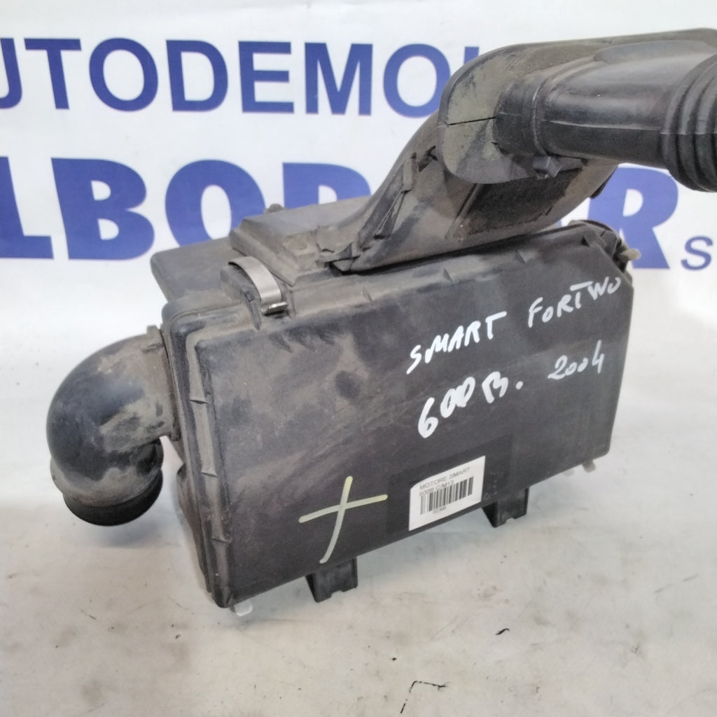 Caja filtro de aire smart fortwo 600 gasolina año 2004 código:A1600940002