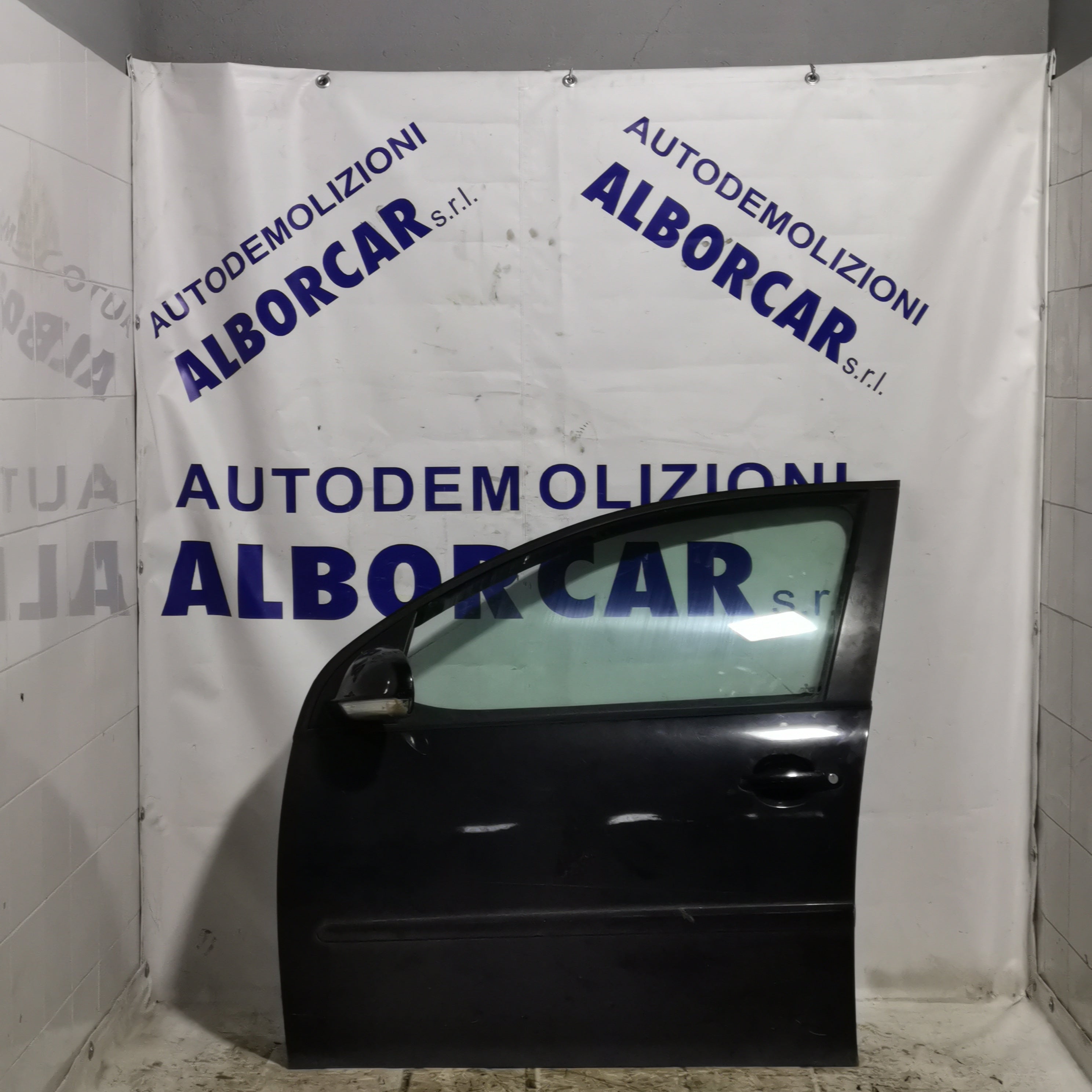 sportello/porta anteriore sinistra volkswagen golf 5 2.0 tdi anno 2004
