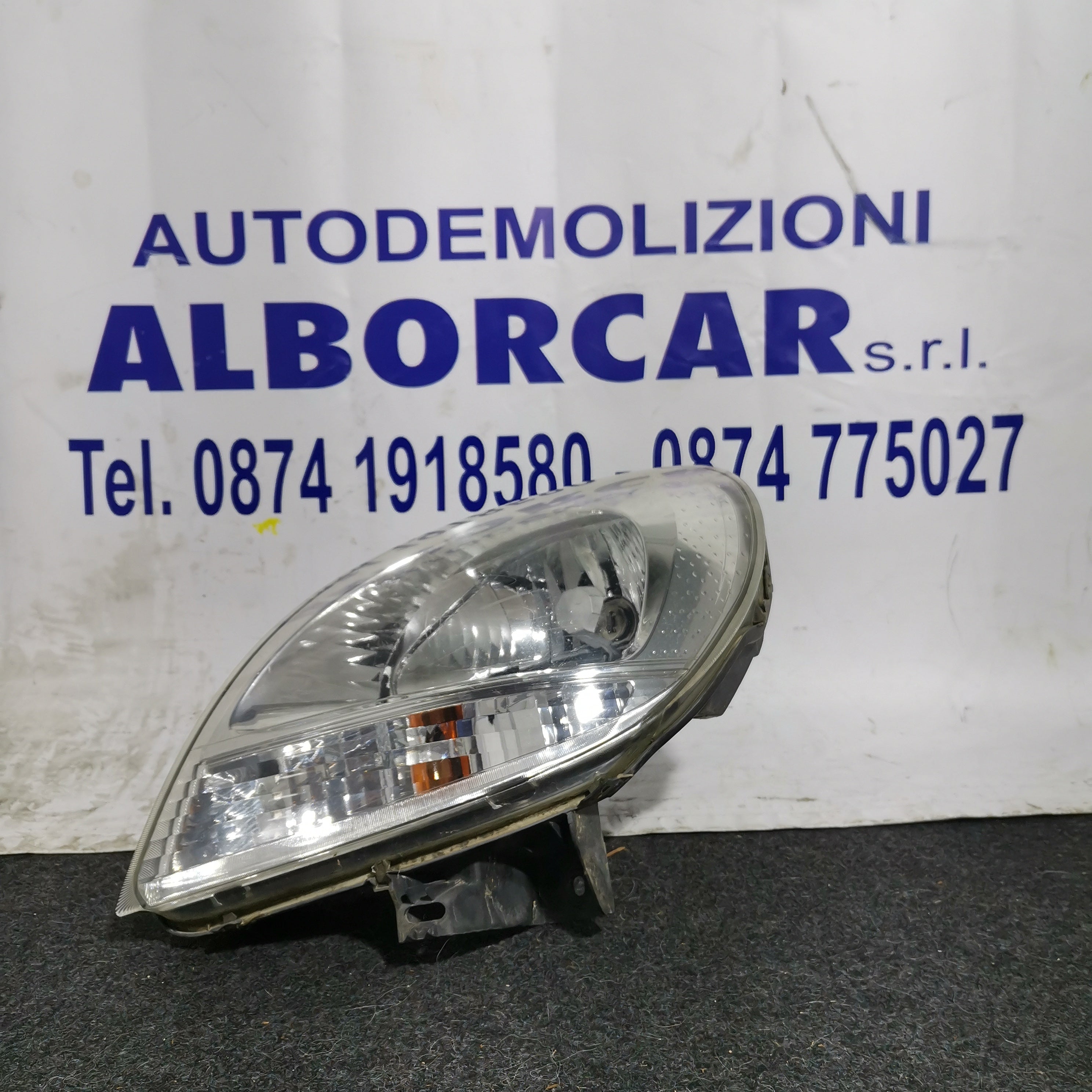 fanale faro renault kangoo anteriore sinistro anno 1997/2008 codice 8200236590