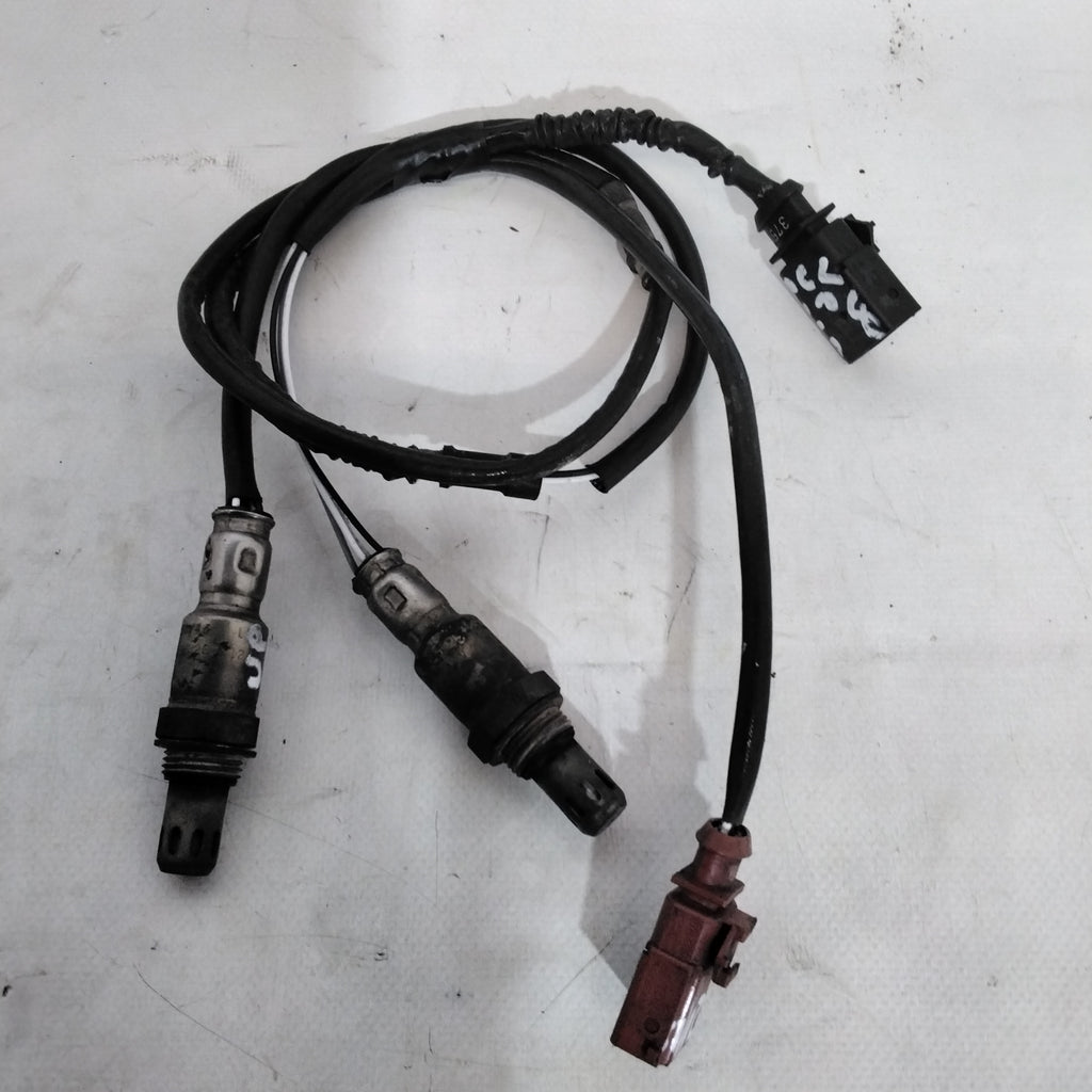 Volkswagen UP 1.0 petrol lambda sensor year 2012 code:040906262