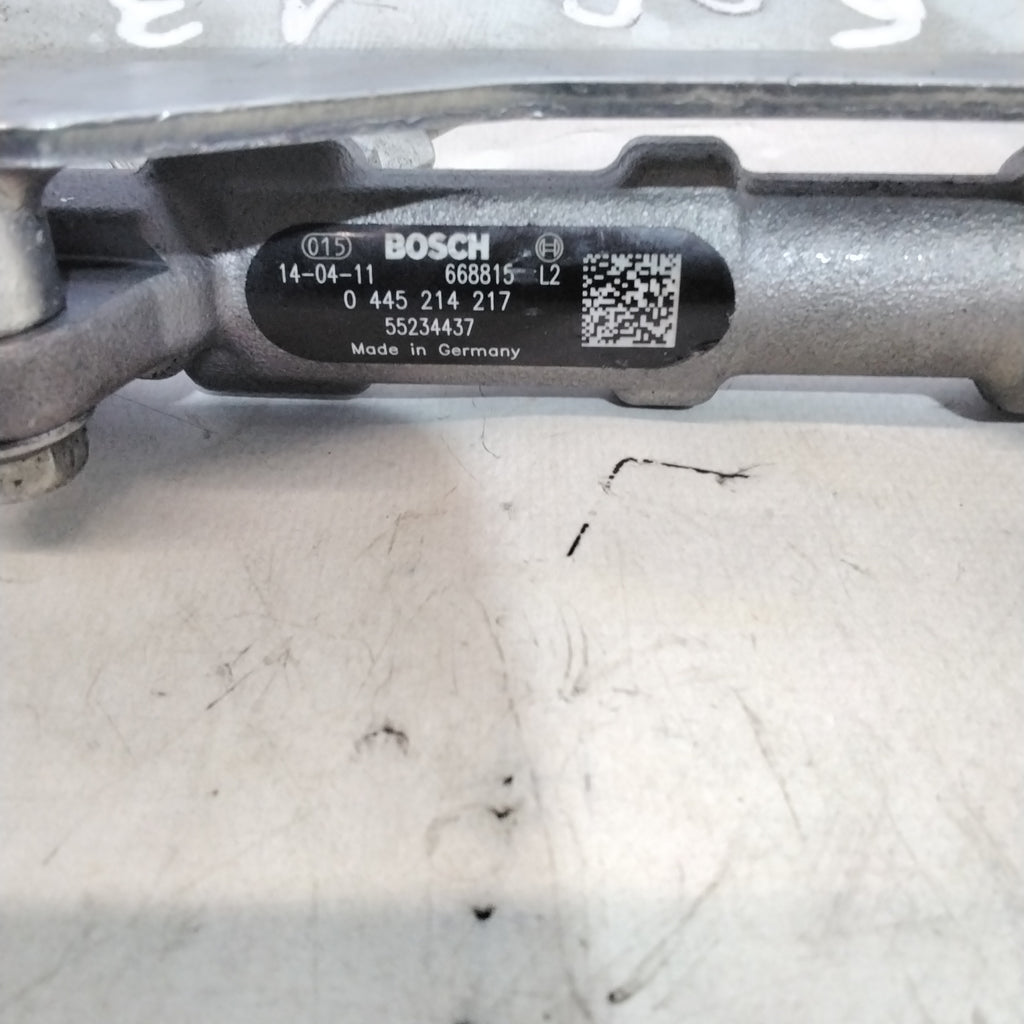 Flauto iniettore fiat 500 1.3 multijet anno 2011 codice:0445214217