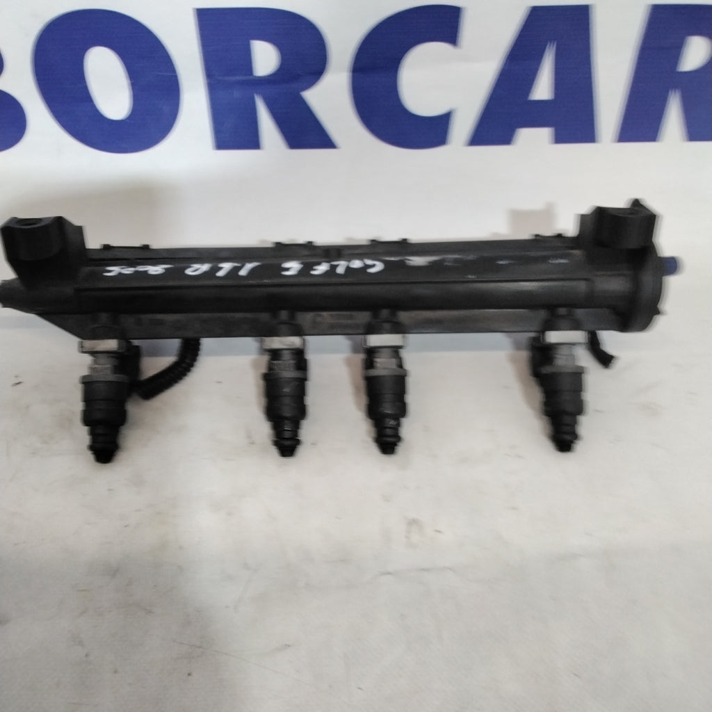 Kit inyector Volkswagen Golf 5 1.6 gasolina año 2005 código: 06A133317