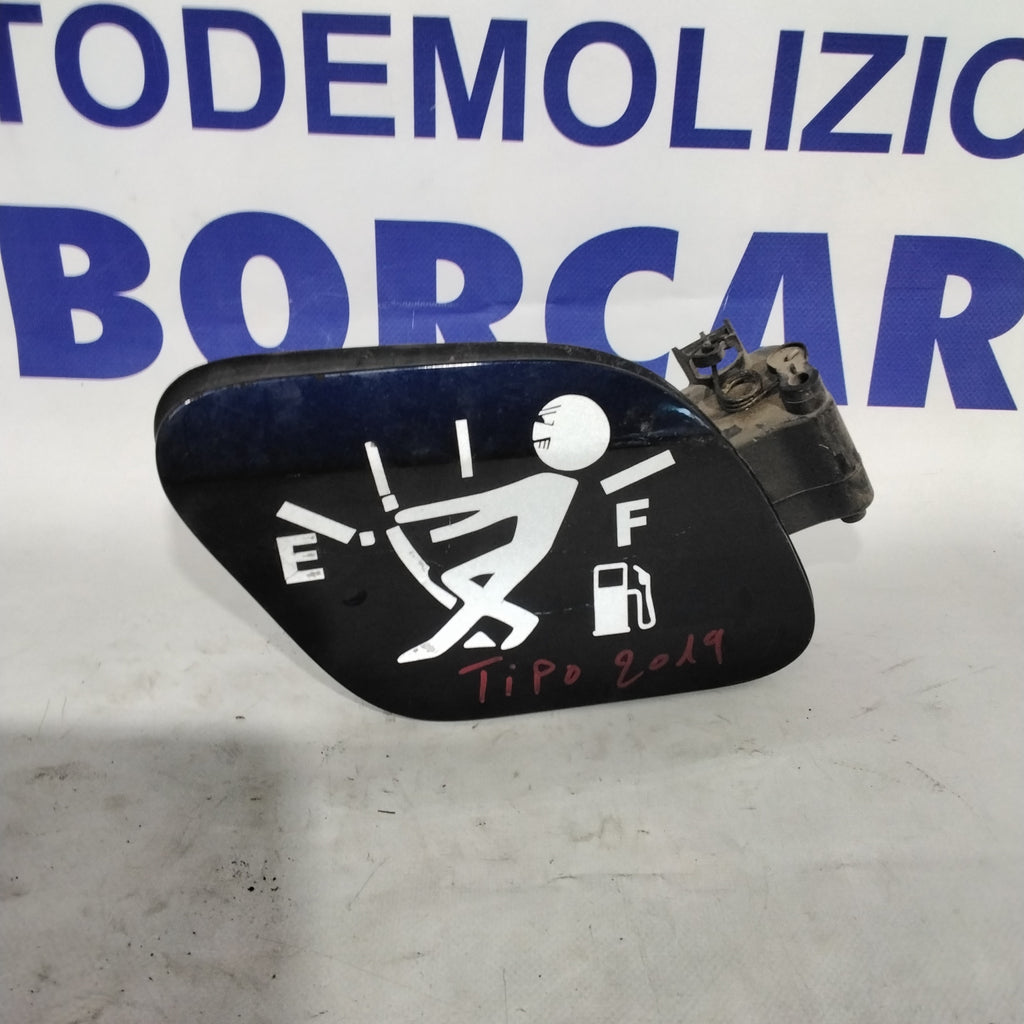 Tapa de combustible Fiat Tipo 1.4 gasolina año 2019