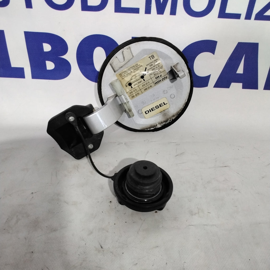 Sportello carburante opel astra /corsa /zafira anno 2009 codice:13112001