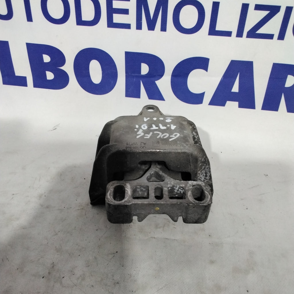 Supporto motore destro volkswagen golf 4 1.9 tdi anno 2001 codice:1J0199555