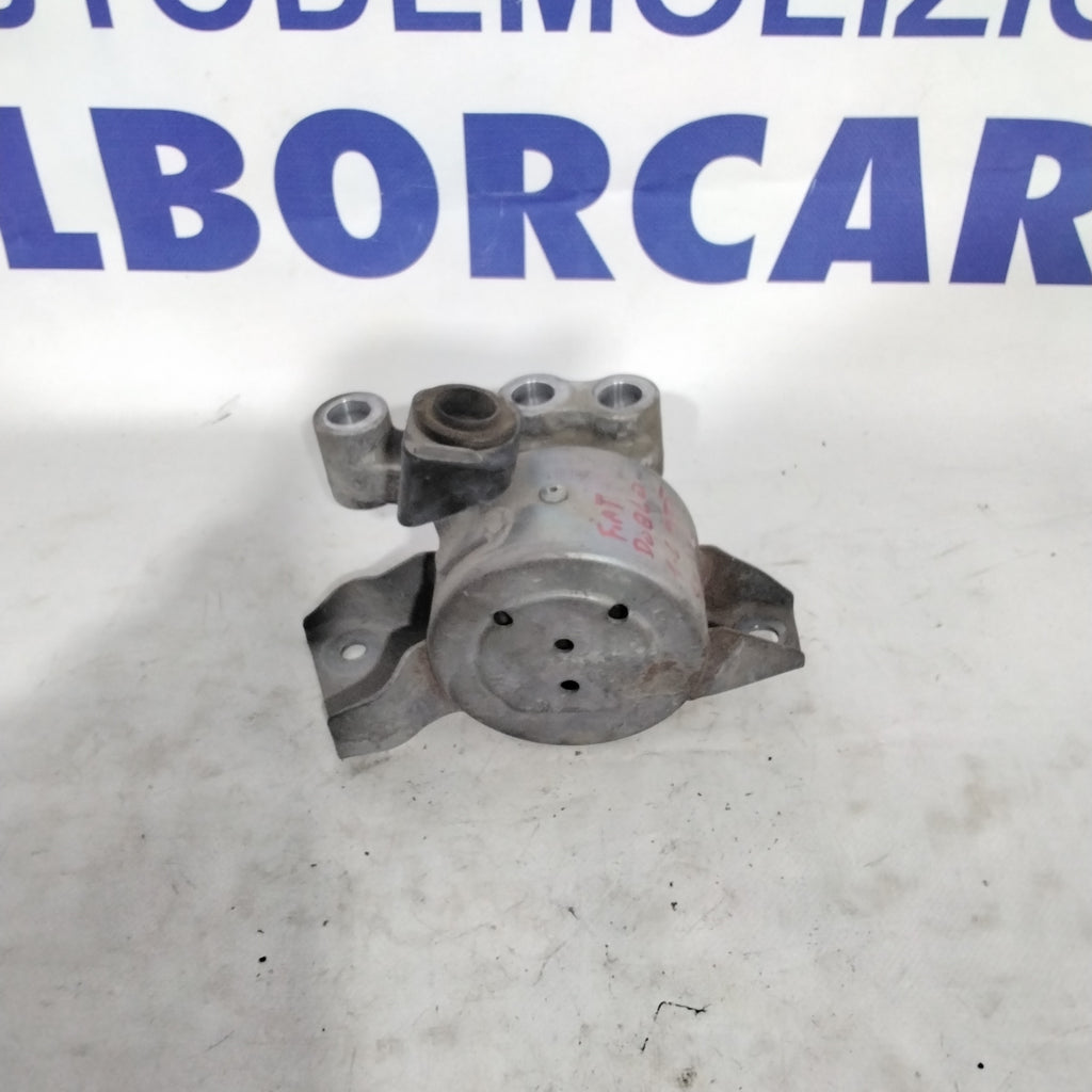 Supporto motore destro fiat doblo 1.6 multijet anno 2012 codice:51815197