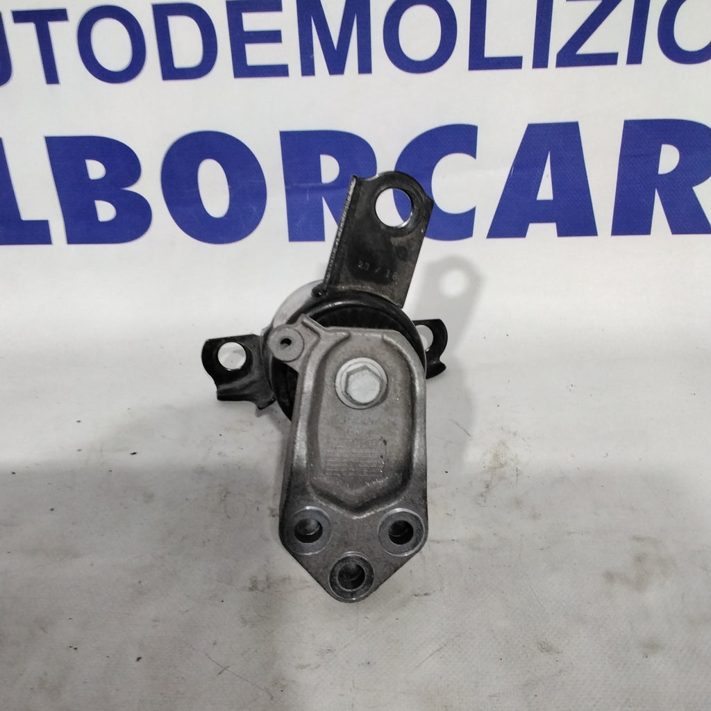 Supporto motore destro ford fiesta 1.5 diesel anno 2010 codice:8V516F012GJ