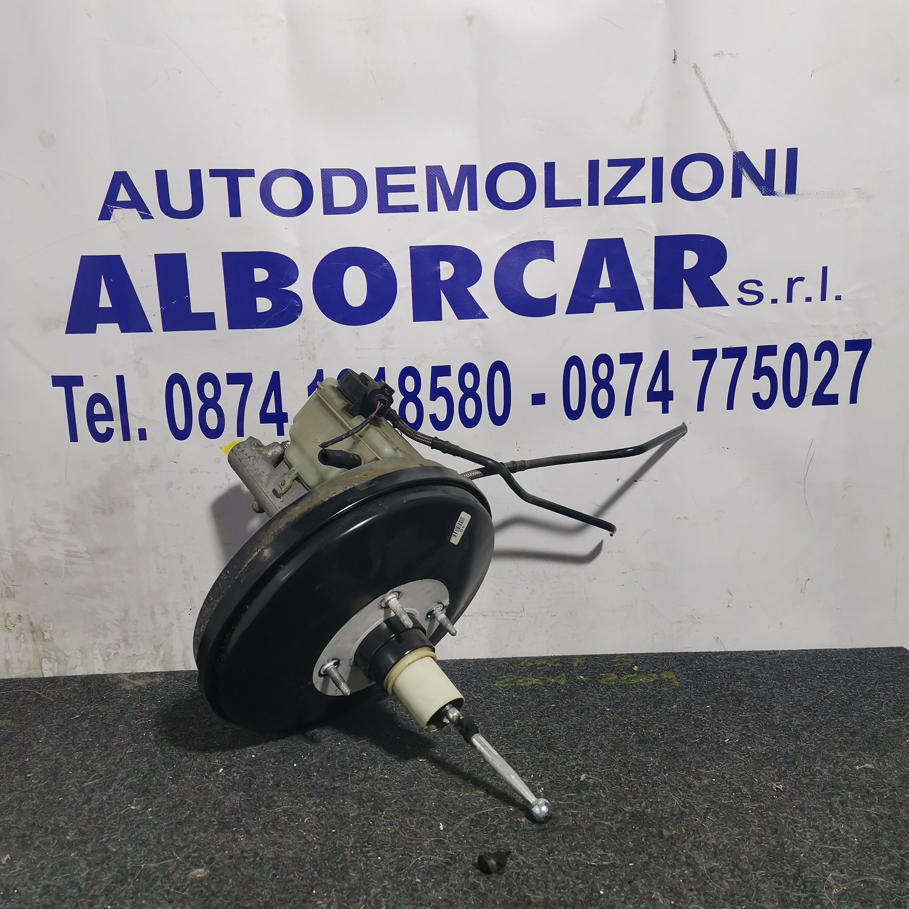 servofreno Volkswagen Golf 5 2.0 TDI 16v año 2004 código 0204051068
