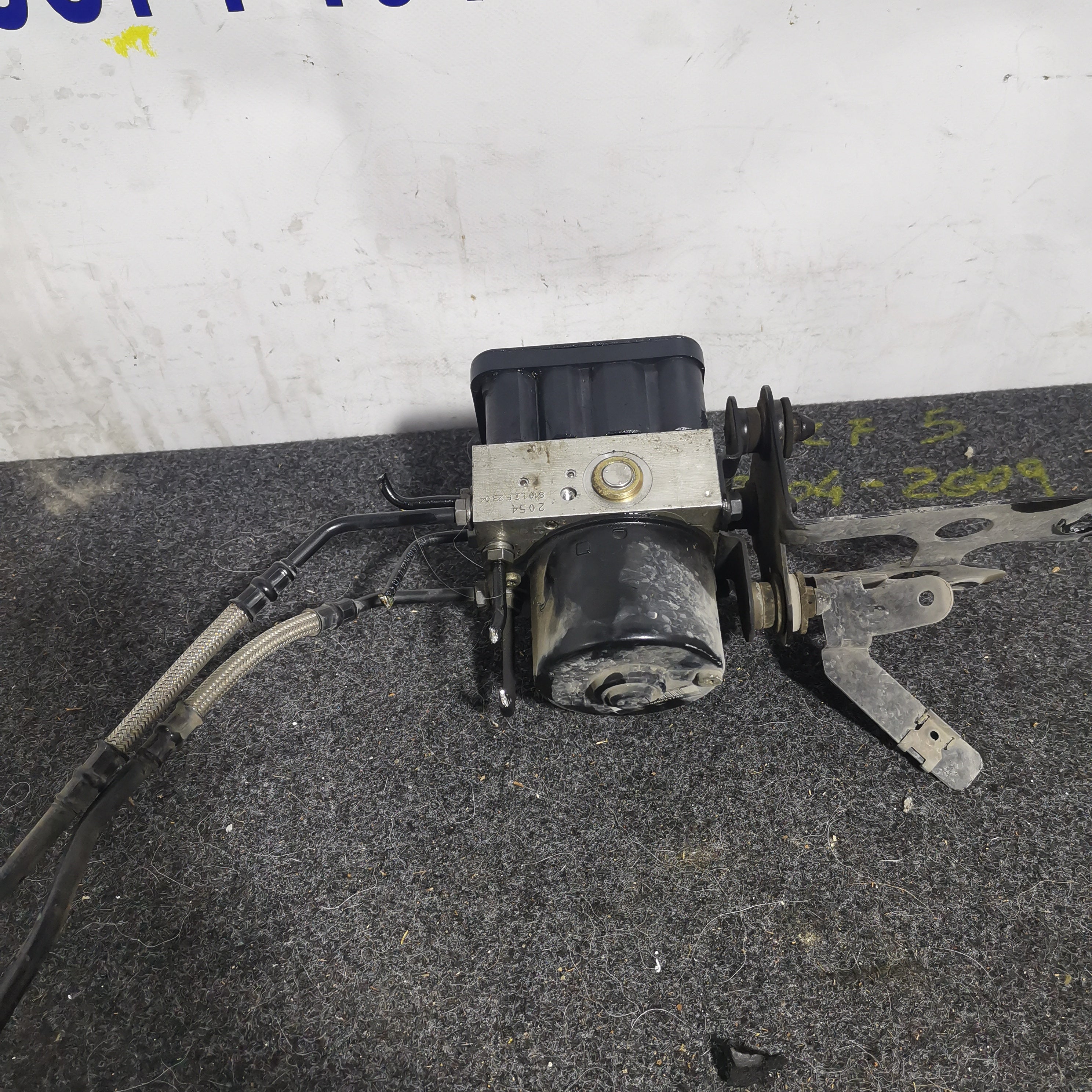 ABS pump control unit Volkswagen Golf 5 year 2004 code 1k0 907 379 k