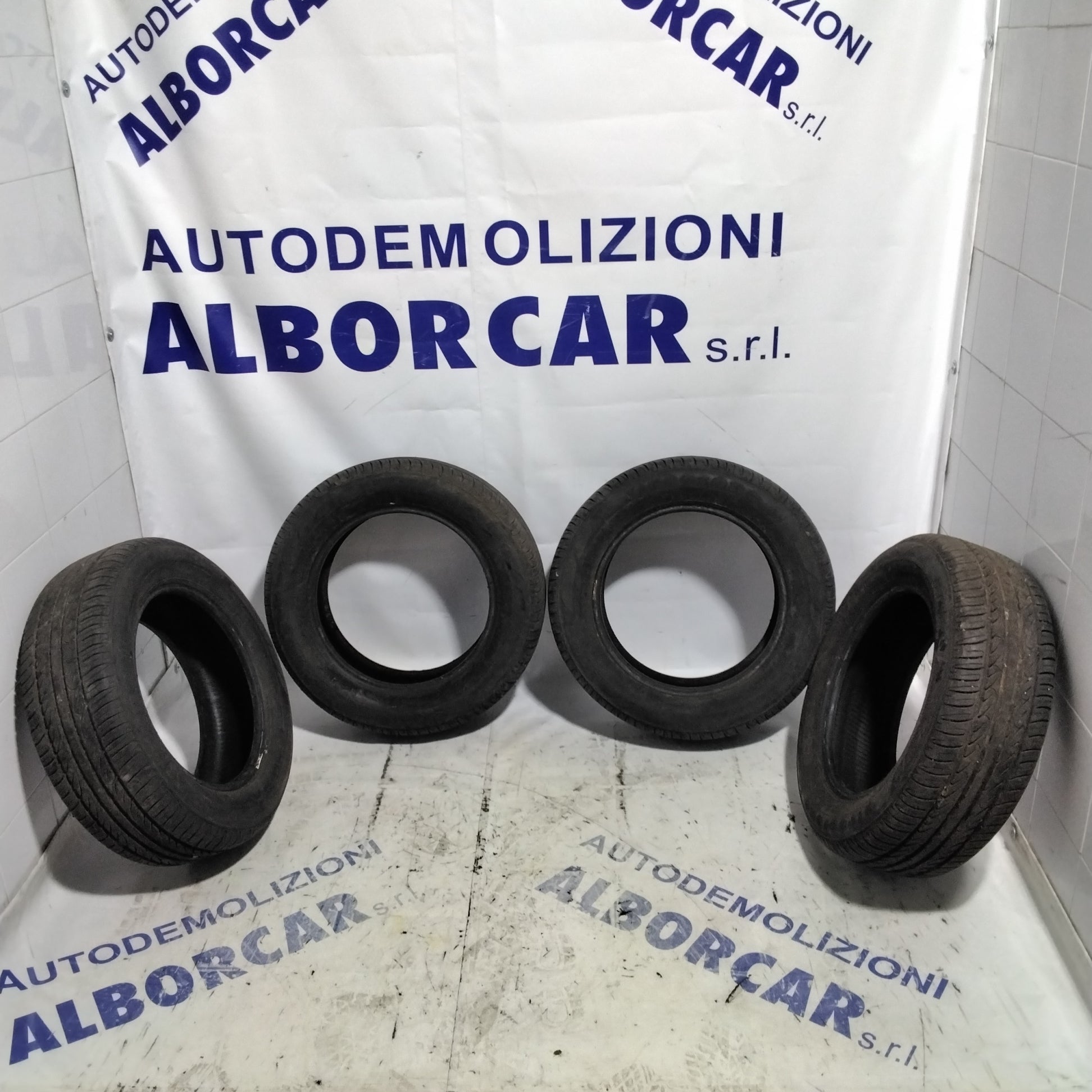 4 gomme estive 185/65/15 anno 2014