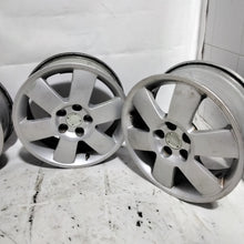 Carica l&#39;immagine nel visualizzatore di Gallery, 4 cerchi in lega skoda 5 fori 15 pollici anno 2002
