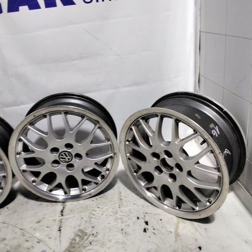 4 Volkswagen BBS 5-hole 16-inch alloy wheels