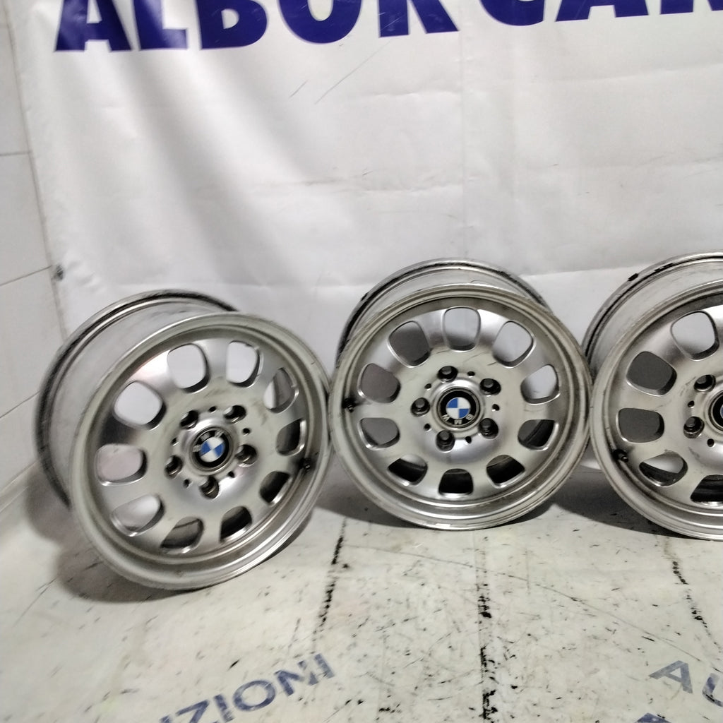 4 cerchi in lega 5 fori bmw 15 pollici