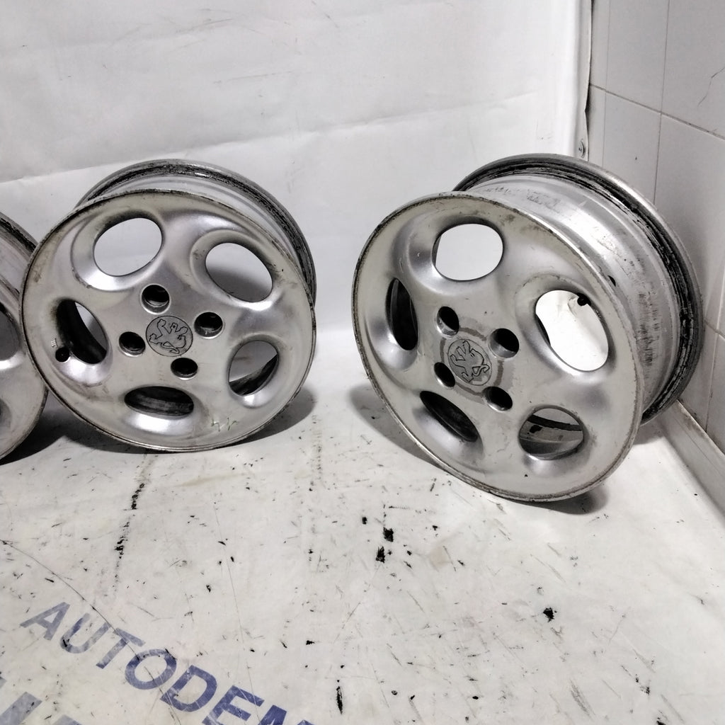 4 cerchi in lega 4 fori peugeot 14 pollici